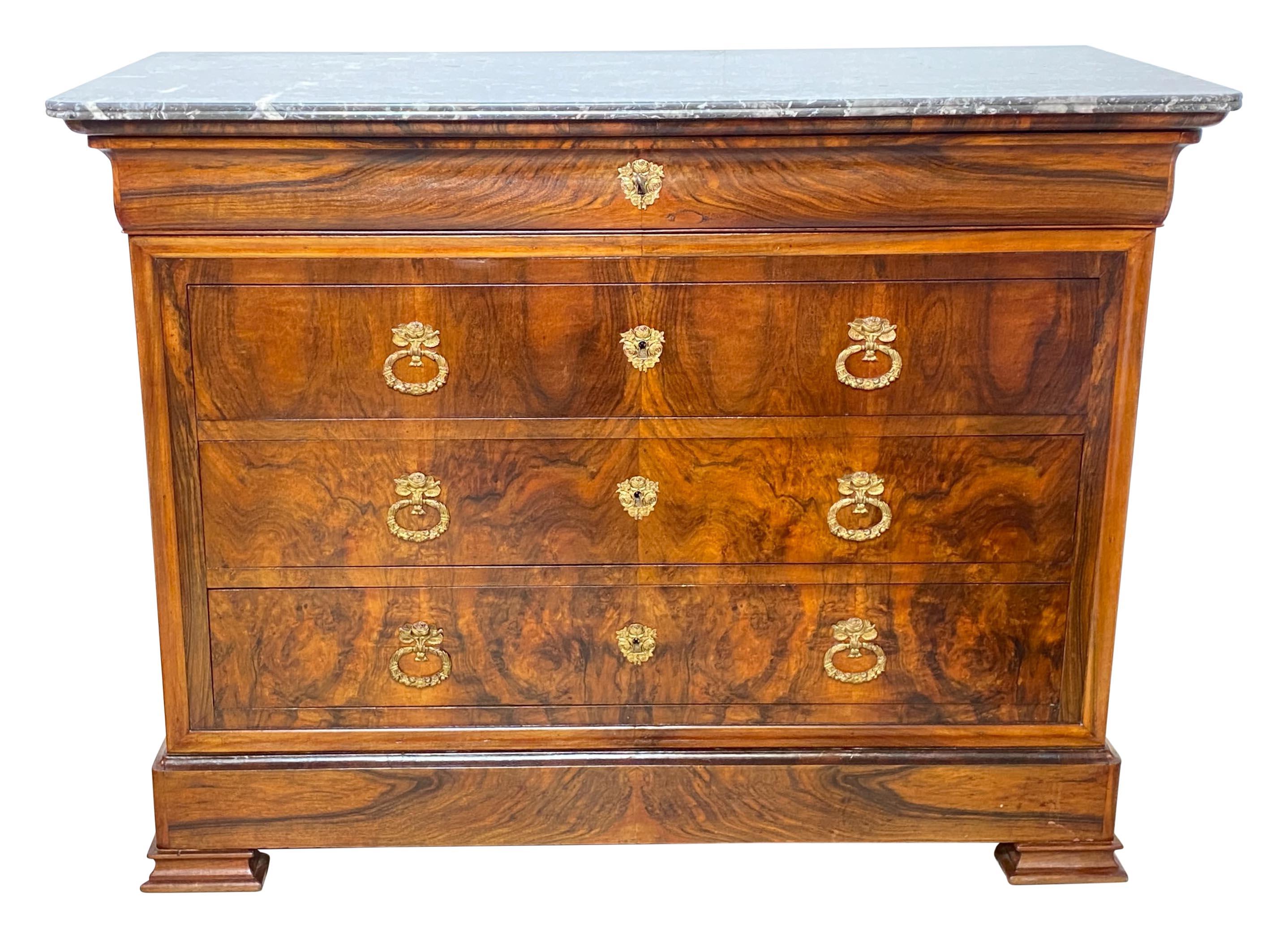 Bronze French Louis Philippe Style Burled Walnut Chest of Drawers, Early 19th Century For Sale