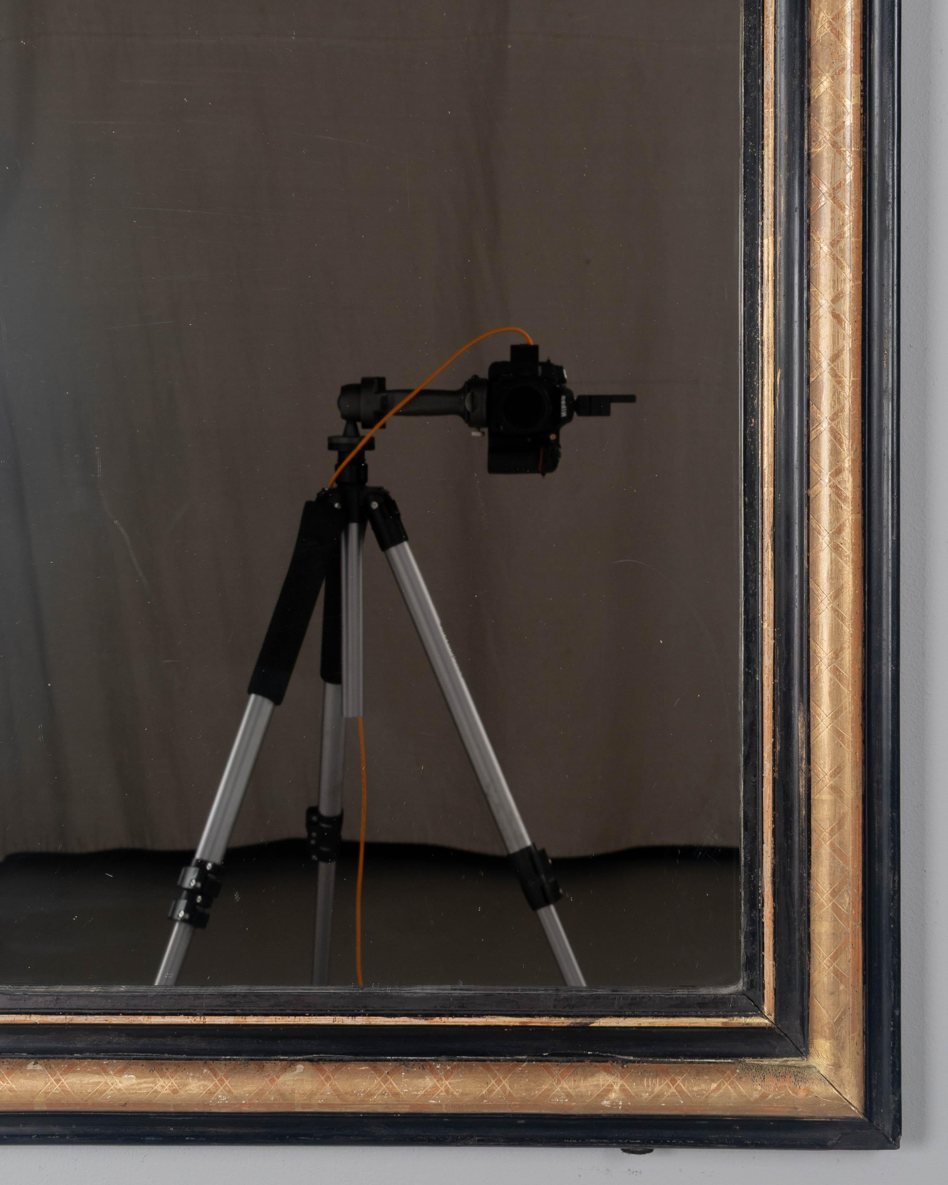 French Louis Philippe Style Gilded Mirror en Bueno estado para la venta en Winter Park, FL