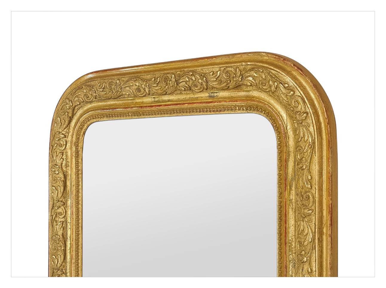 Espejo francés de madera dorada estilo Louis Philippe, hacia 1900 Dorado en venta