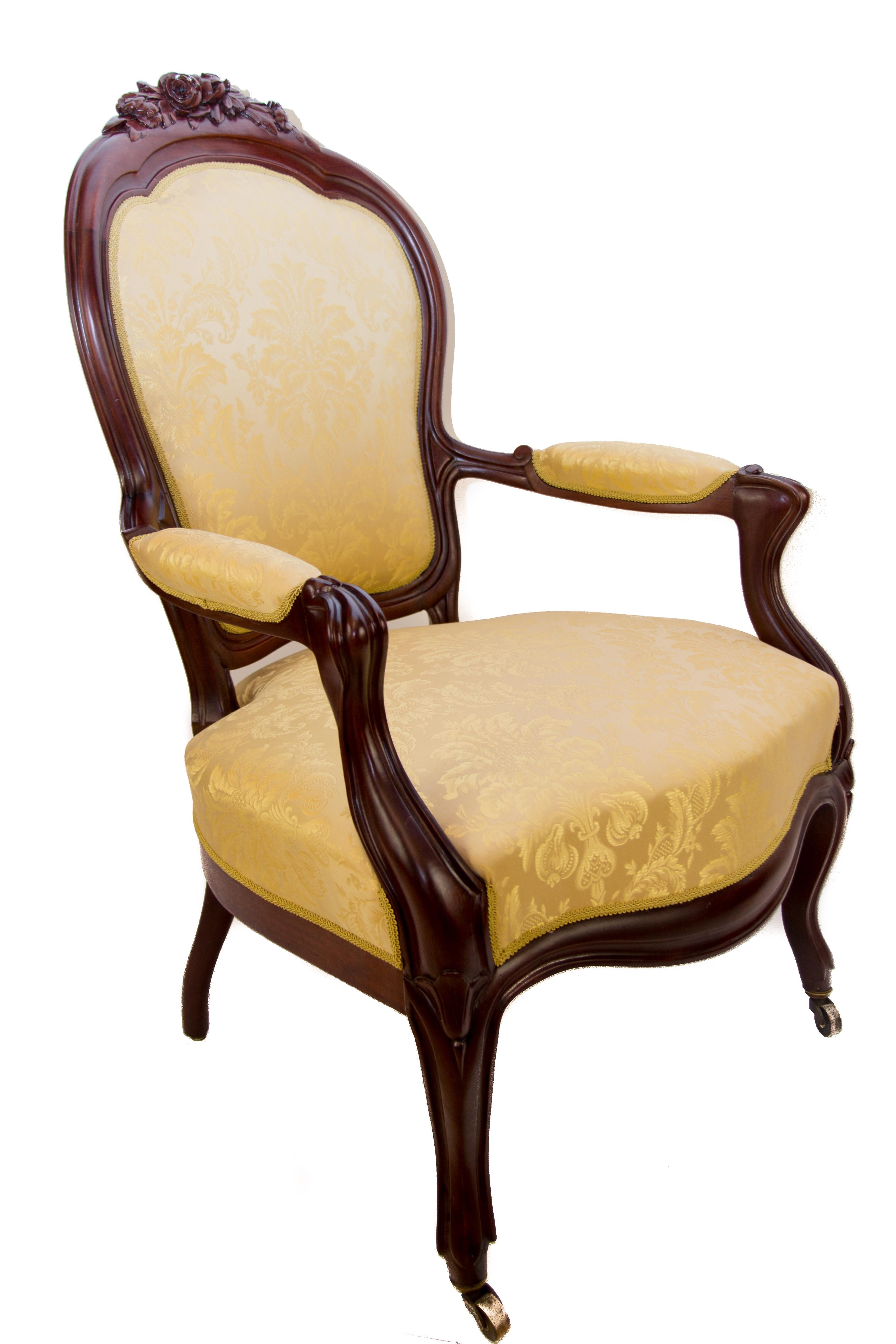 French Louis Philippe Style Yellow and Walnut Armchair, Late 19th Century  For Sale 3