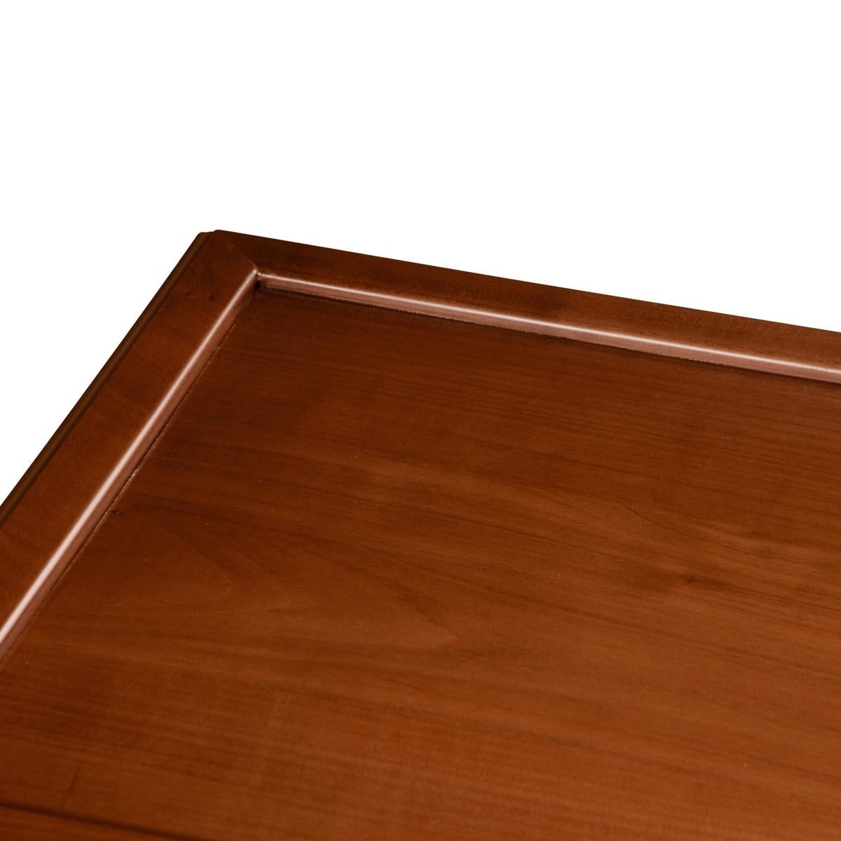 Cerise Table de service française de style Louis Philippe en cerisier massif, 1 tiroir et 2 étagères en vente