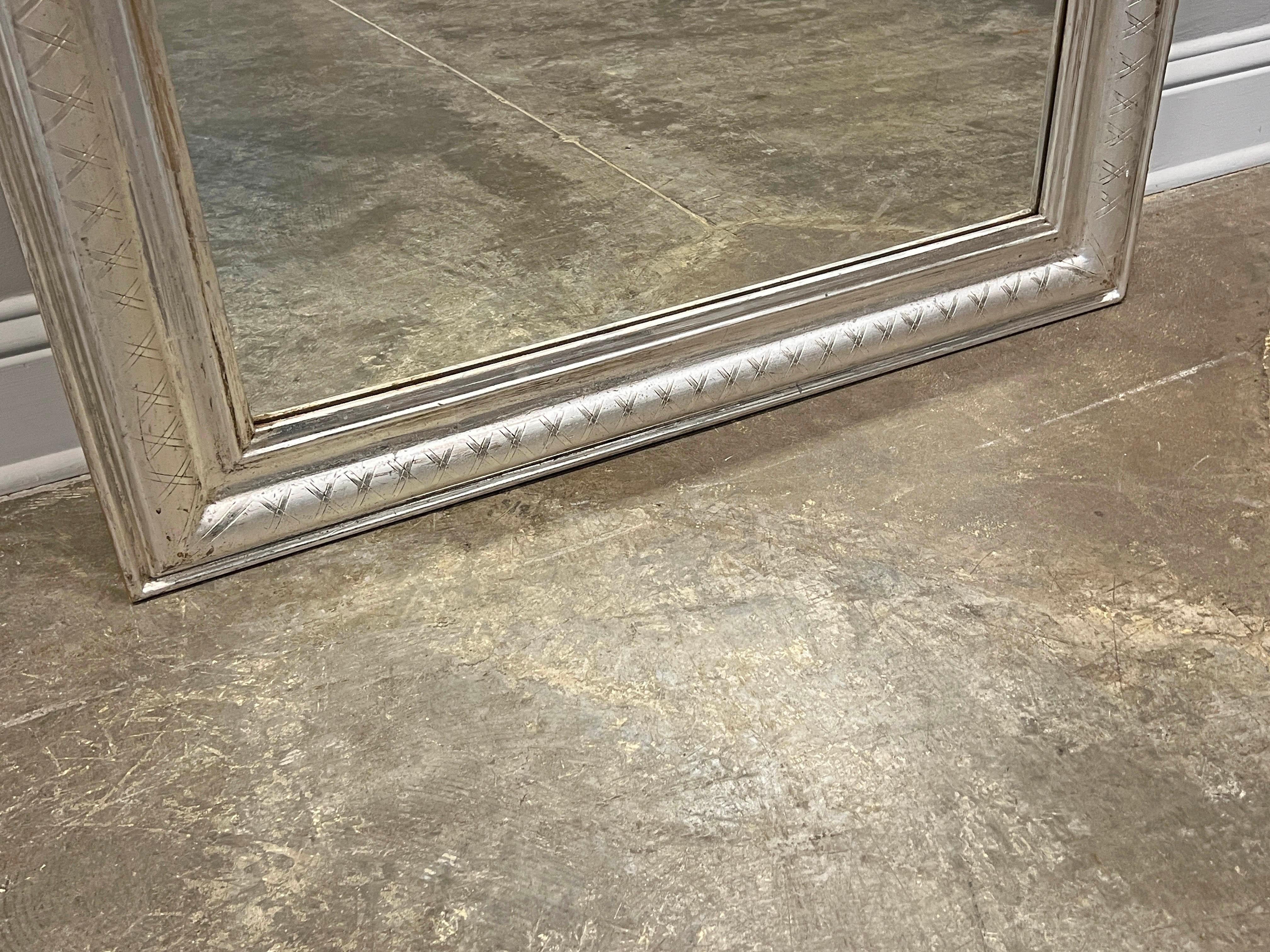 Feuille d'argent Miroir français de style Louis Philippe en argent doré en vente