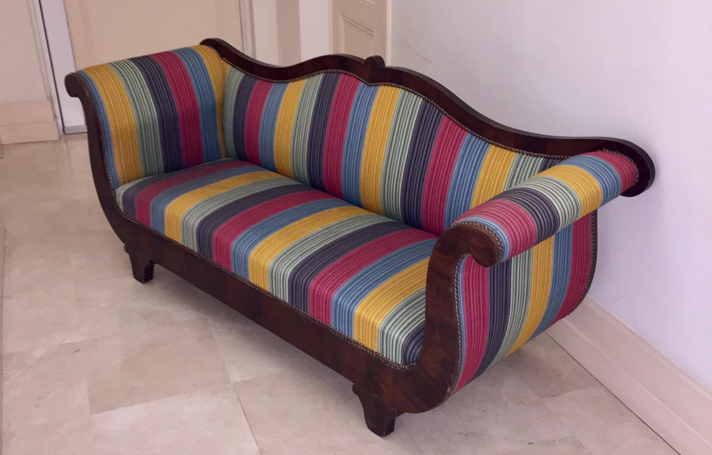 French Louis Phill Bench, Day Bed in Mahogan Yellow Blue Red Soft Stipes Fabric For Sale 2