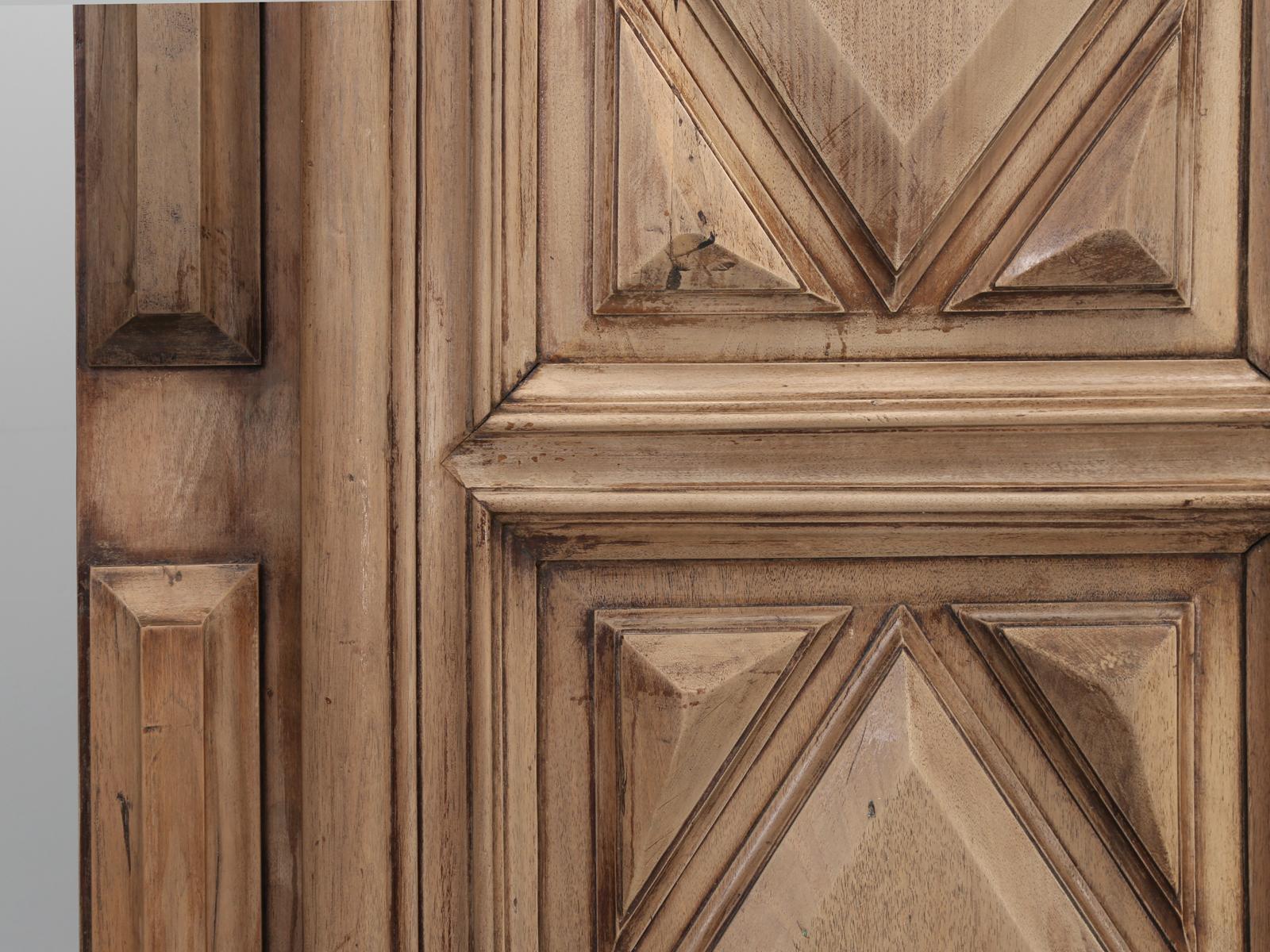 French Louis XIII Armoire circa 1700s, in Original Finish from Pamiers, France 4