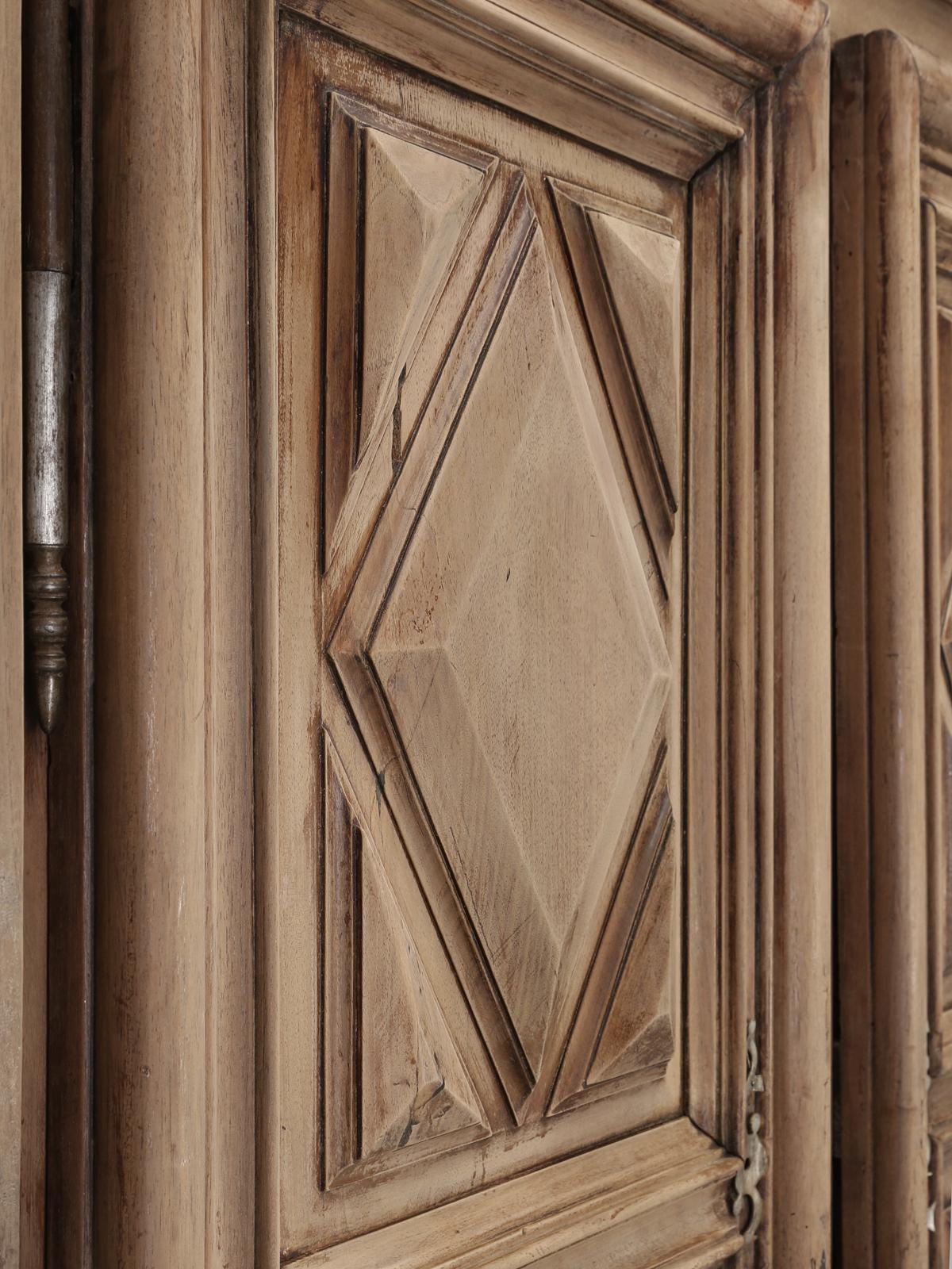 French Louis XIII Armoire circa 1700s, in Original Finish from Pamiers, France 2