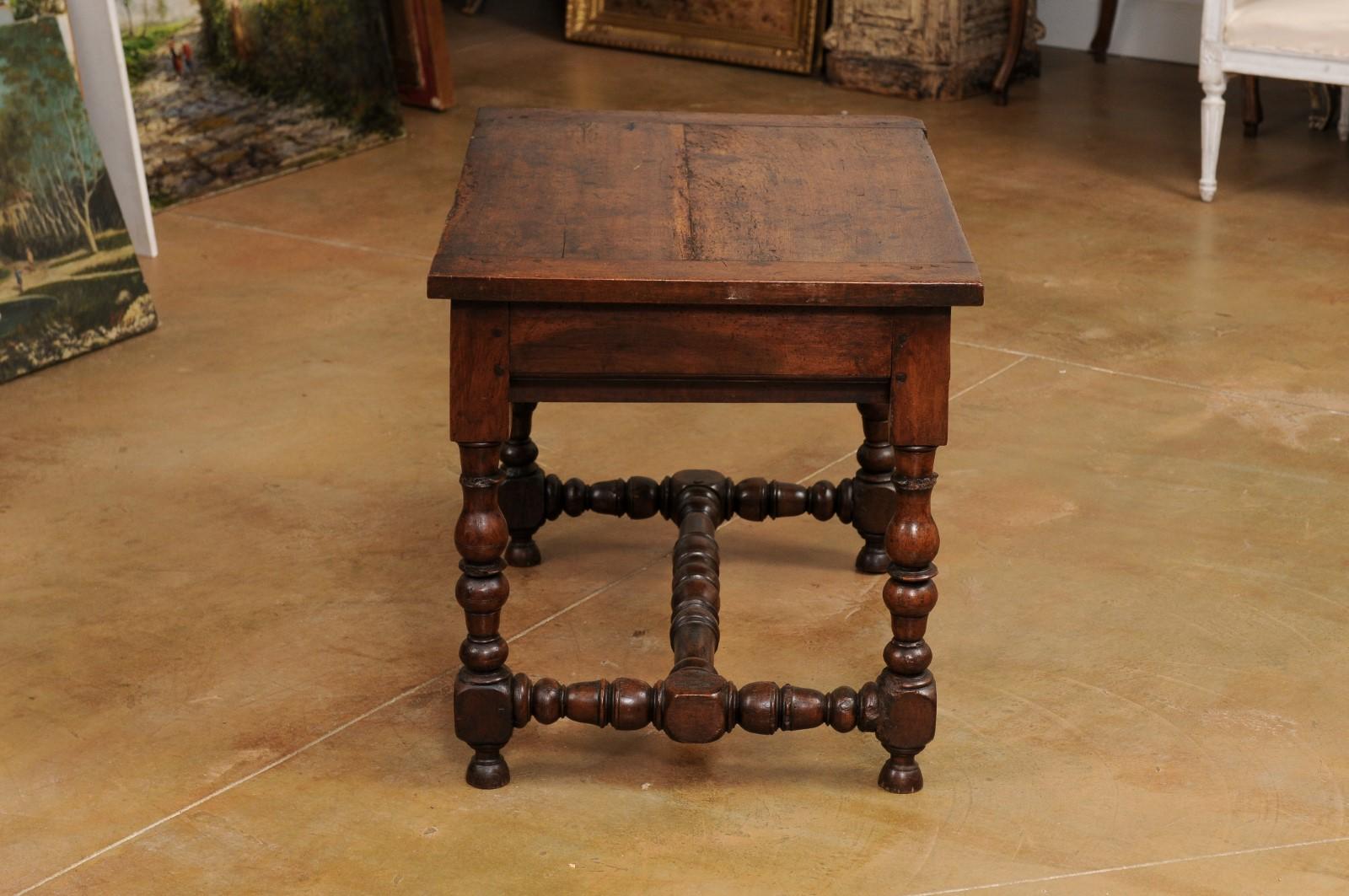 French Louis XIII Period 1630s Walnut Low Side Table with Turned Baluster Legs 4