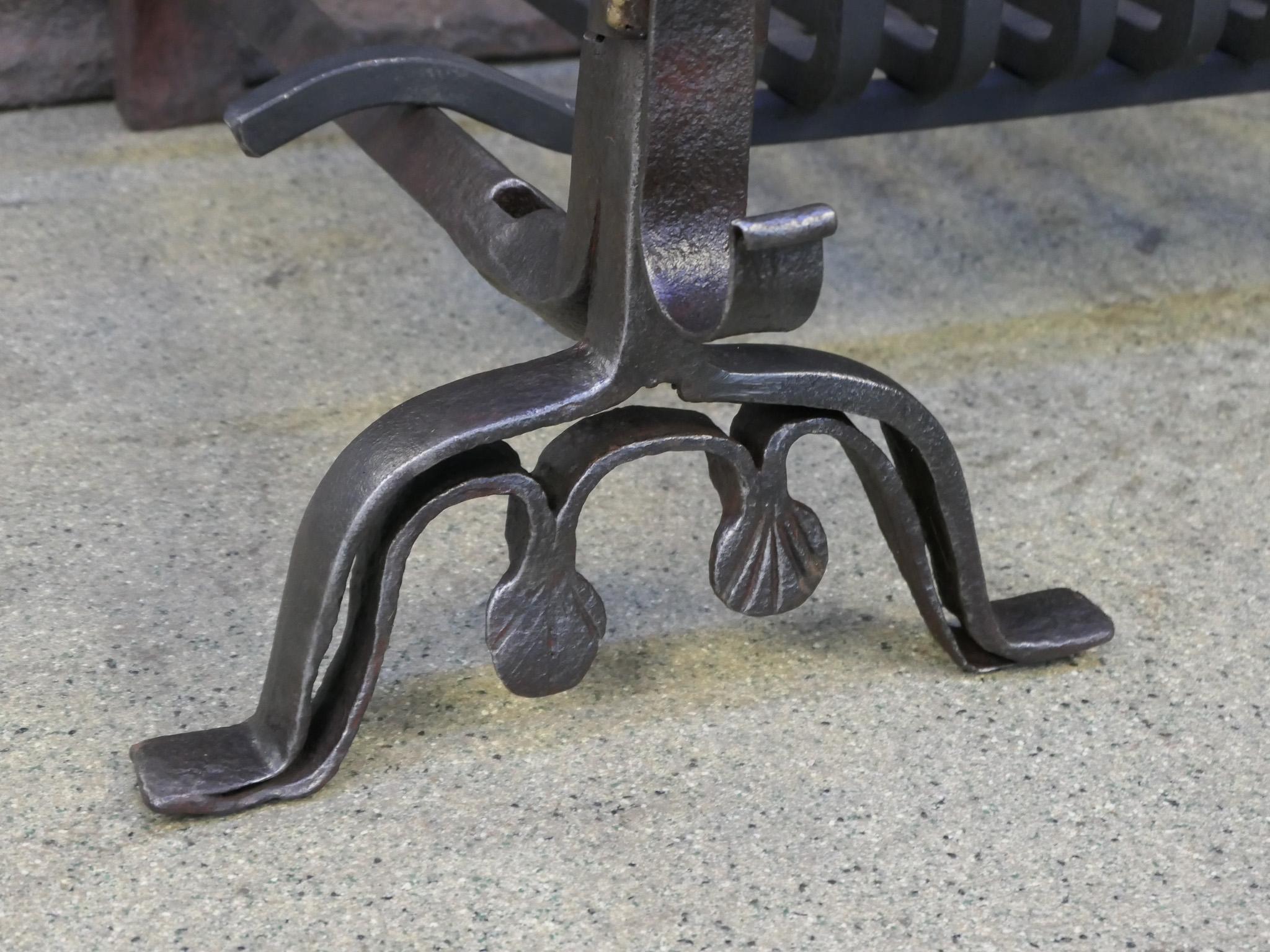French Louis XIII Period Fireplace Grate or Fire Basket, 17th Century For Sale 5