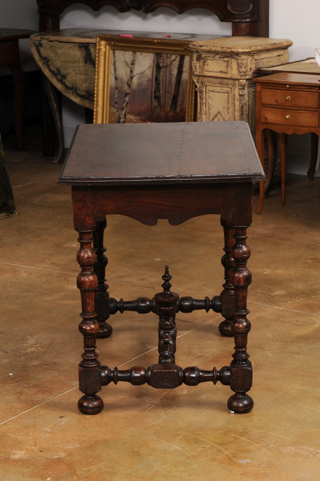 French Louis XIII Period Walnut Side Table with Baluster Legs and Carved Finial For Sale 7