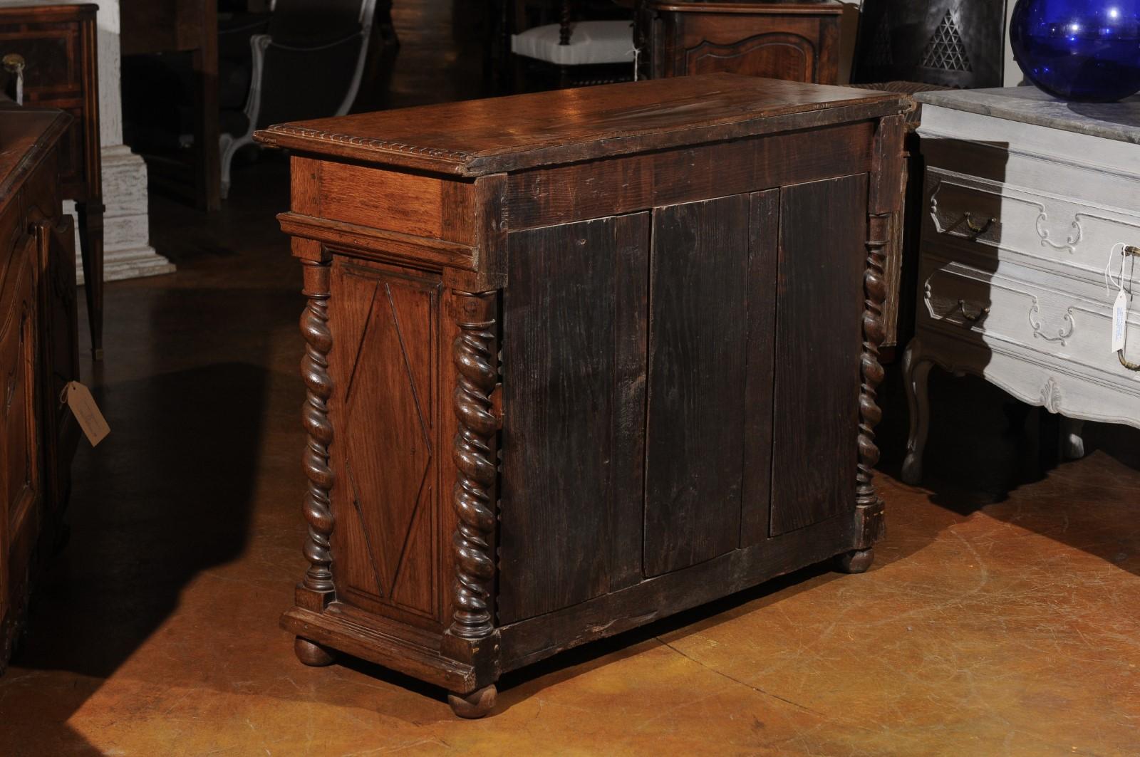 French Louis XIII Style 1860s Diamond Motif Oak Buffet with Barley Twist Columns In Good Condition For Sale In Atlanta, GA