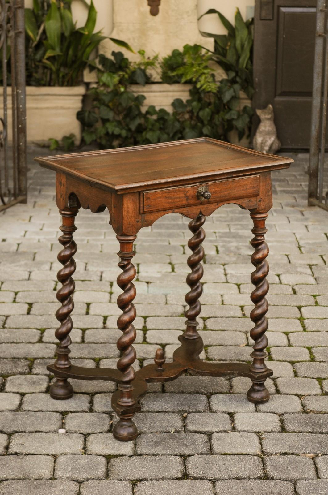 French Louis XIII Style 1870s Walnut Table with Barley Twist Base and Drawer 7