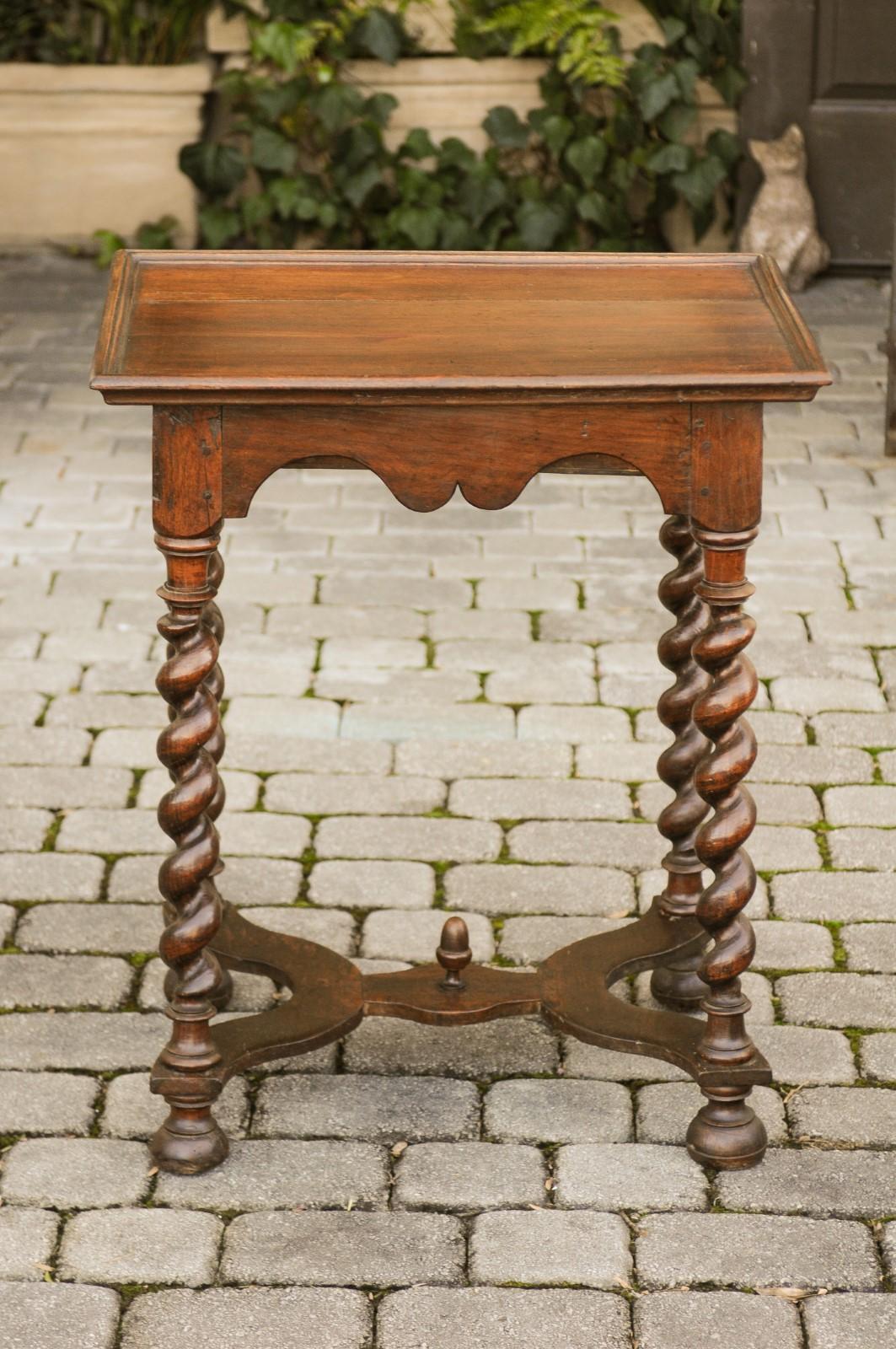 French Louis XIII Style 1870s Walnut Table with Barley Twist Base and Drawer 3