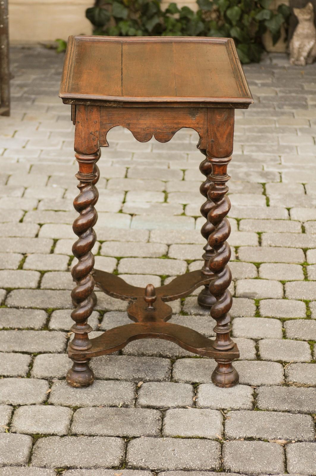 French Louis XIII Style 1870s Walnut Table with Barley Twist Base and Drawer 4