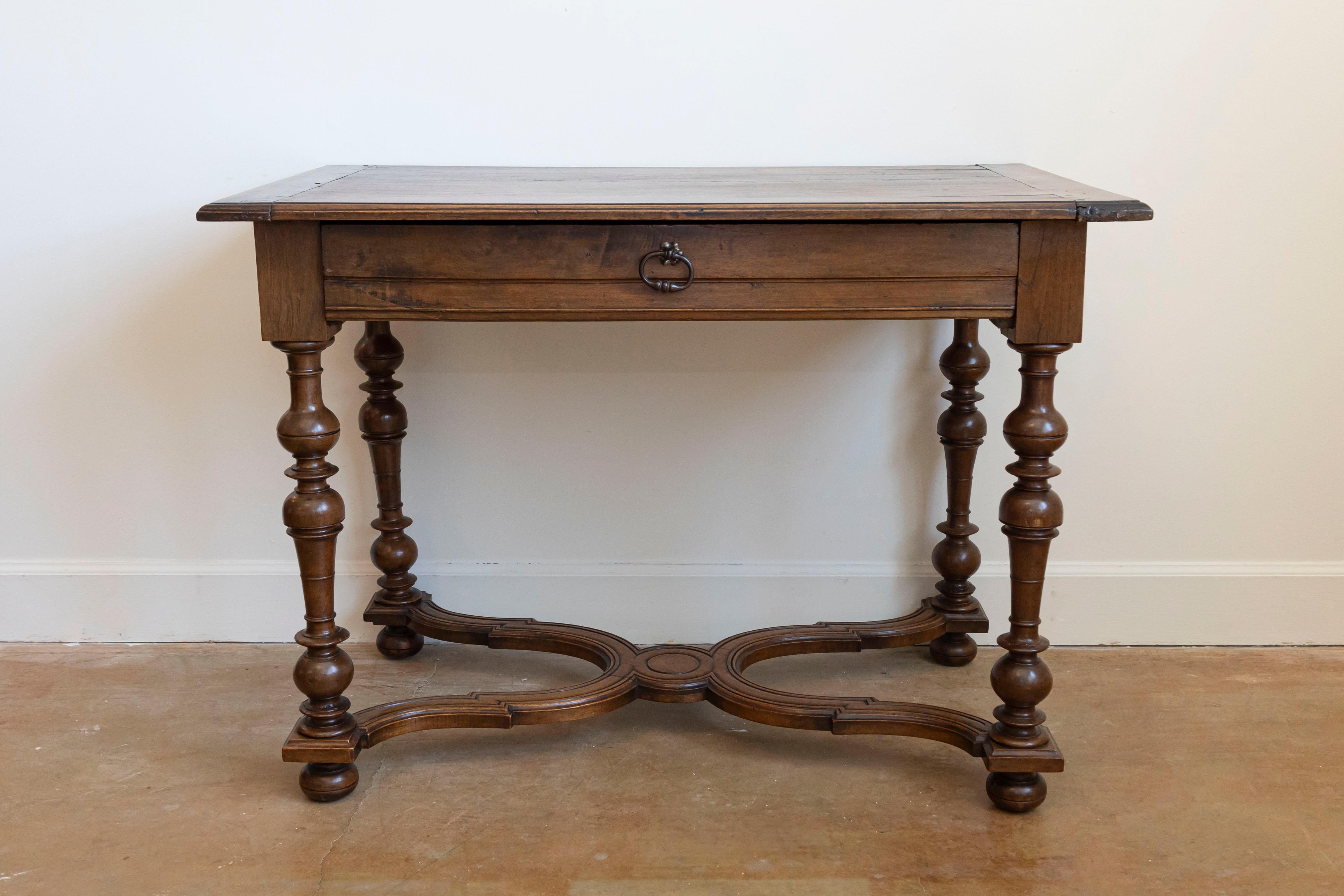 Carved French Louis XIII Style 1890s Walnut Side Table with Curving X-Form Stretcher