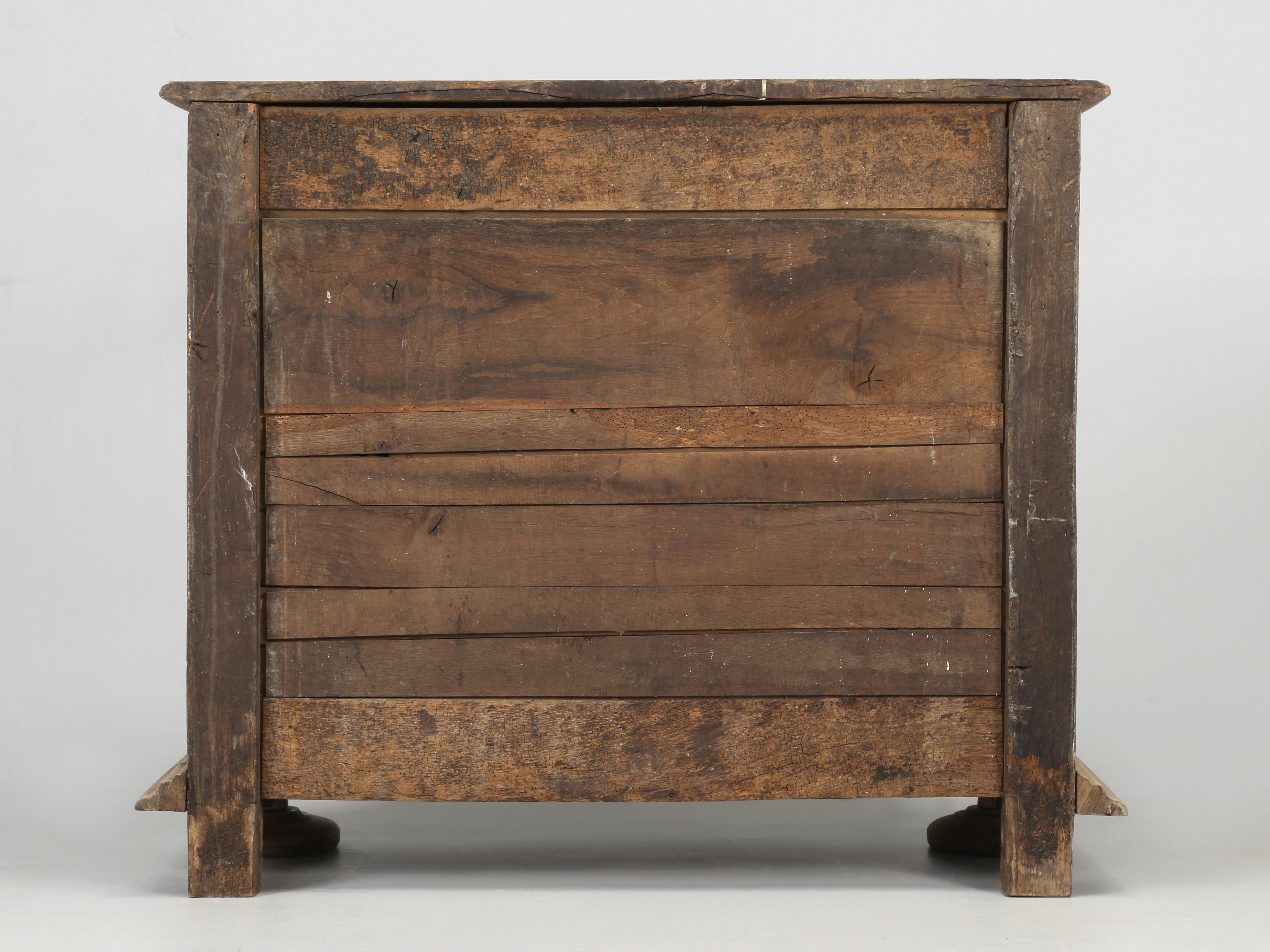 French Louis XIII Style Cupboard, Confiturier in Natural Washed Oak circa 1700's 12