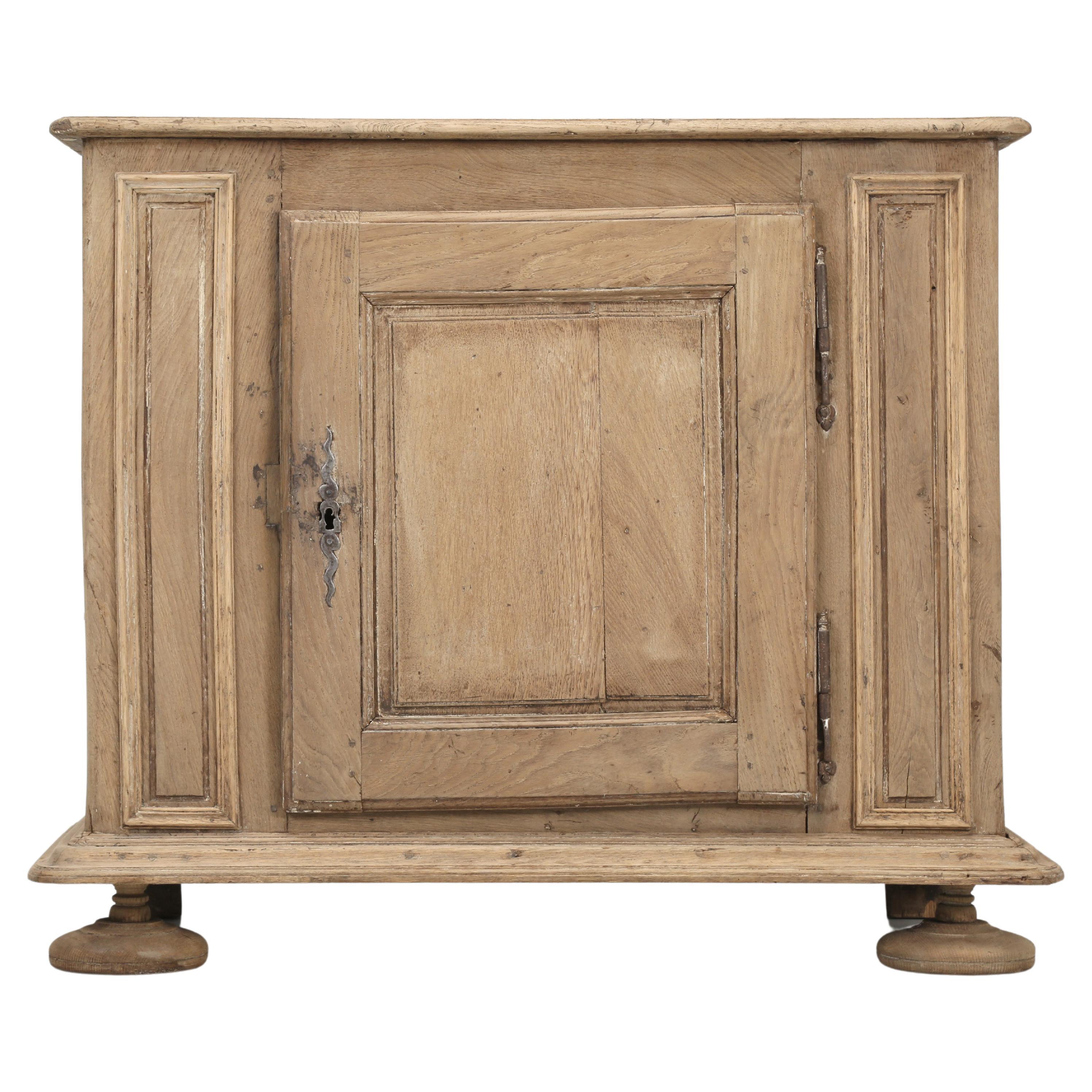French Louis XIII Style Cupboard, Confiturier in Natural Washed Oak circa 1700's