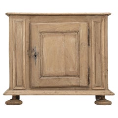 French Louis XIII Style Cupboard, Confiturier in Natural Washed Oak circa 1700's