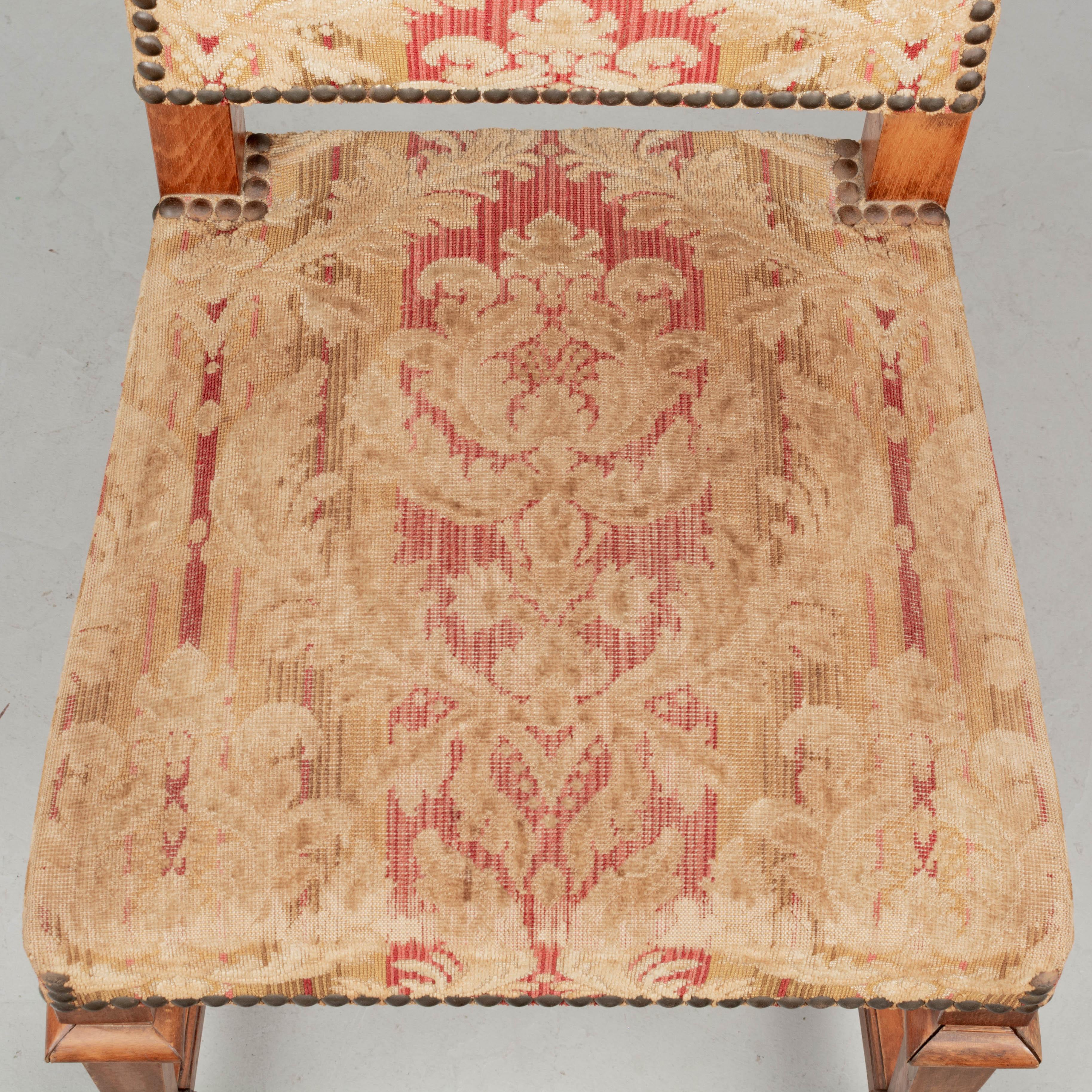 Esszimmerstühle im französischen Louis-XIII-Stil, 4er-Set im Angebot 1