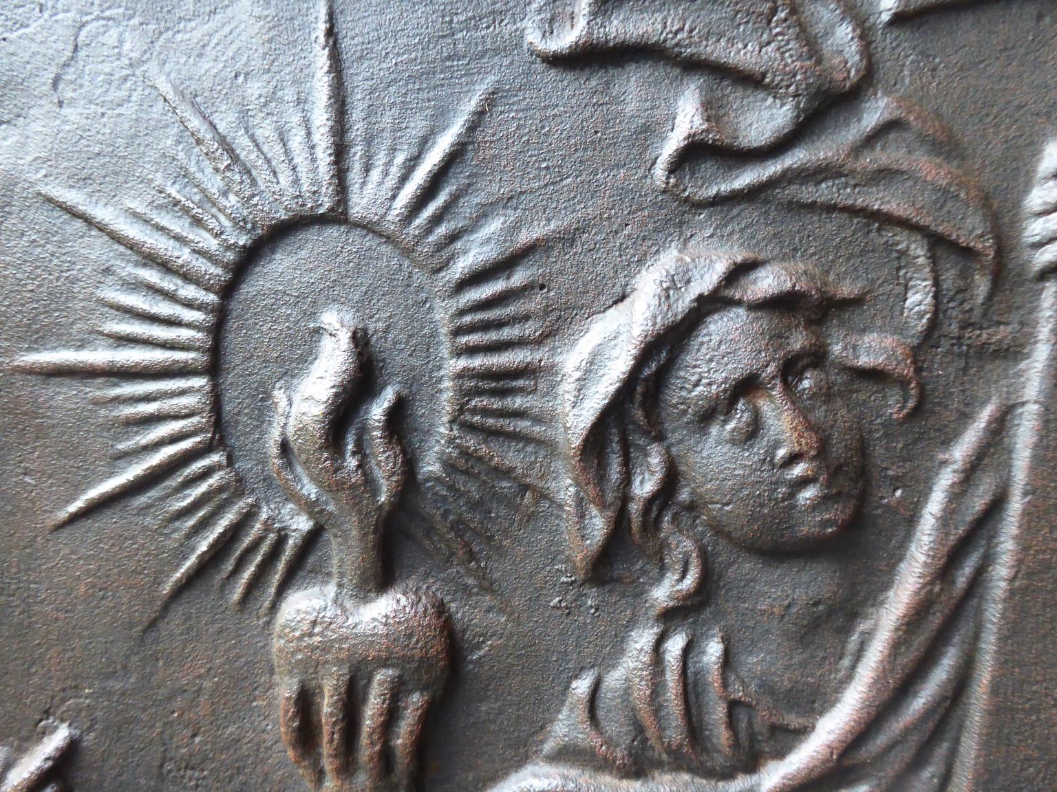 Fer Plaque de cheminée française ancienne de style Louis XIII « Faith » en vente