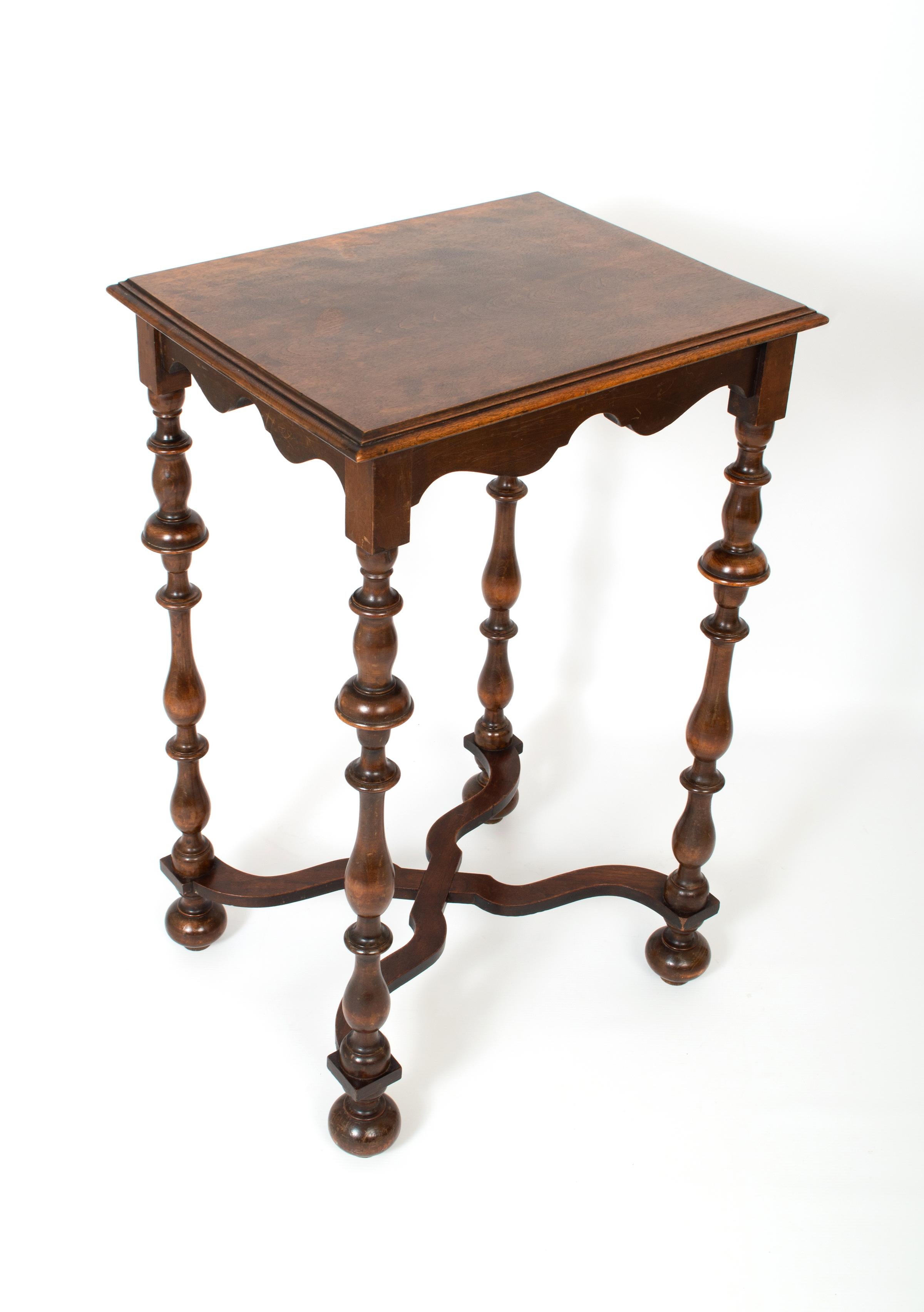 French Louis XIII Style Hall Side Table, C.1900 For Sale 3