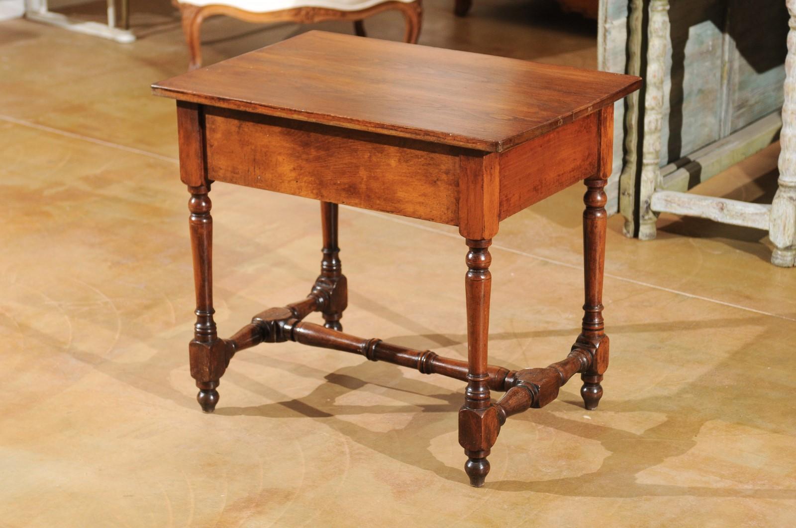 French Louis XIII Style Late 19th Century Side Table with Drawer and Turned Base For Sale 1