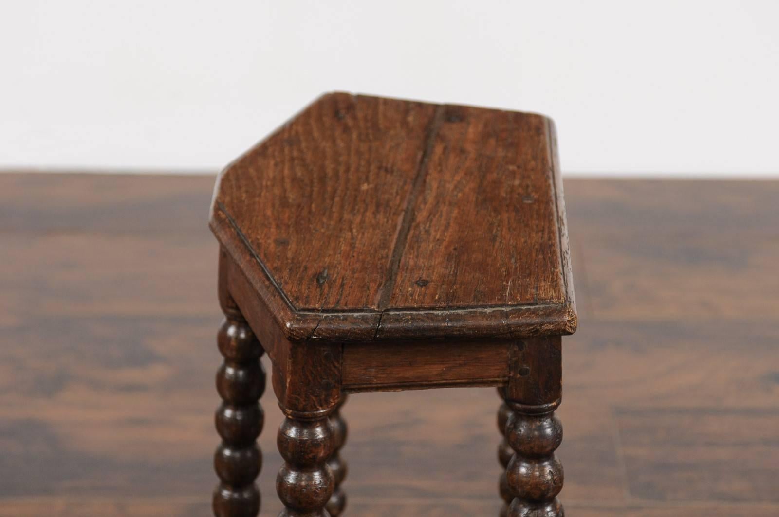 French Louis XIII Style Oak Stool with Bobbin Legs and Side Stretcher, 1860s 3