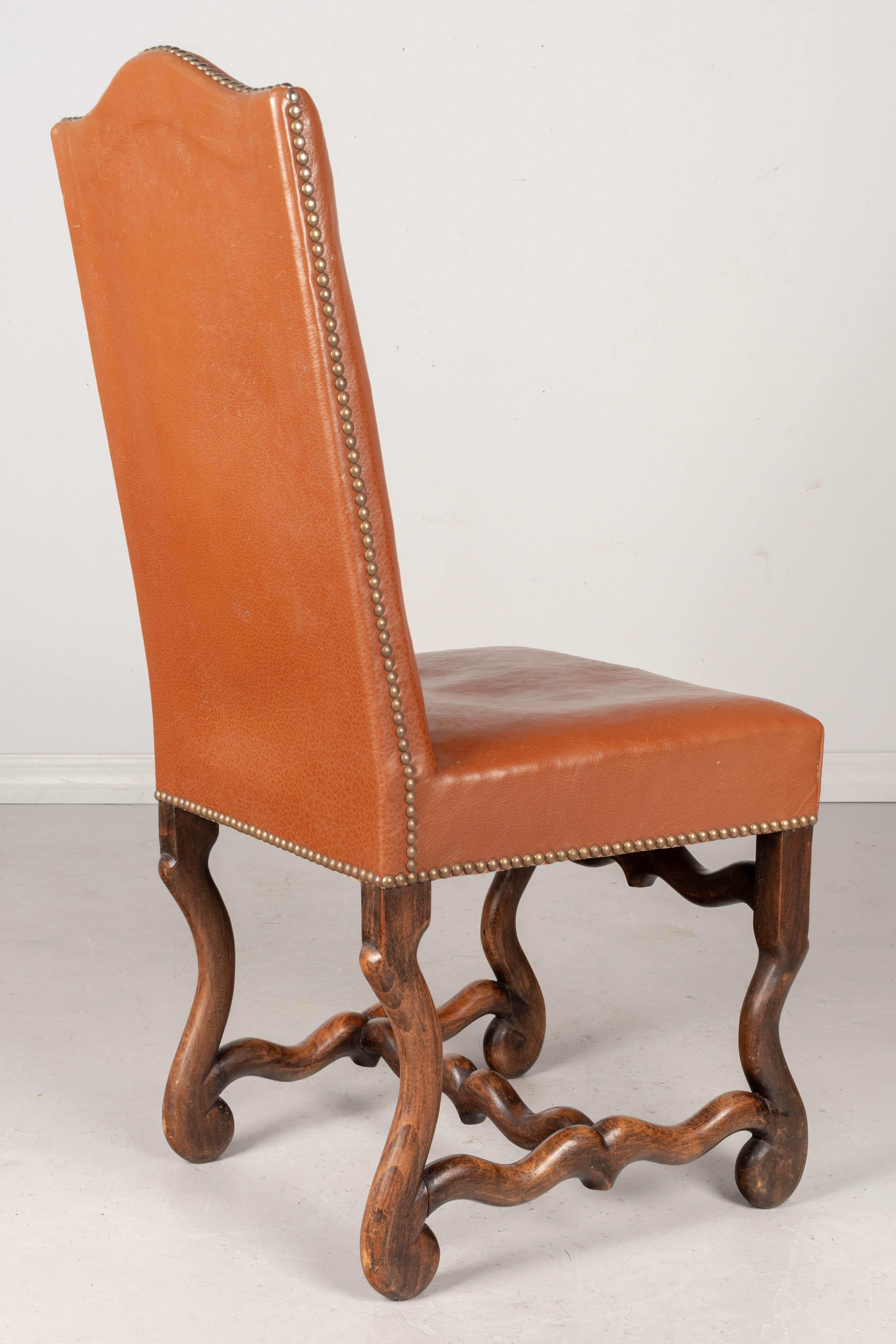 20ième siècle Chaises de salle à manger françaises Os de Mouton de style Louis XIII, lot de 8