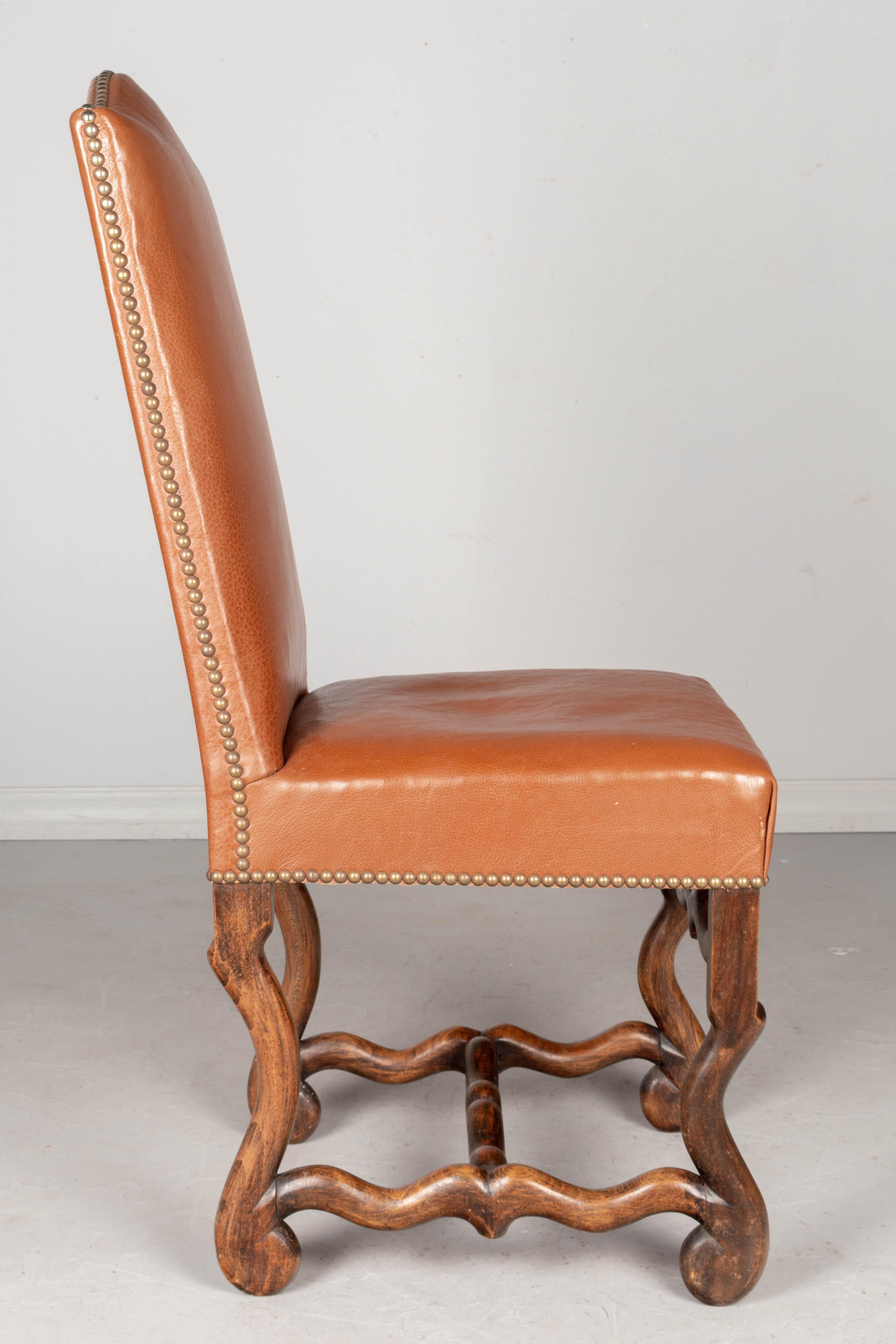 Cuir Chaises de salle à manger françaises Os de Mouton de style Louis XIII, lot de 8