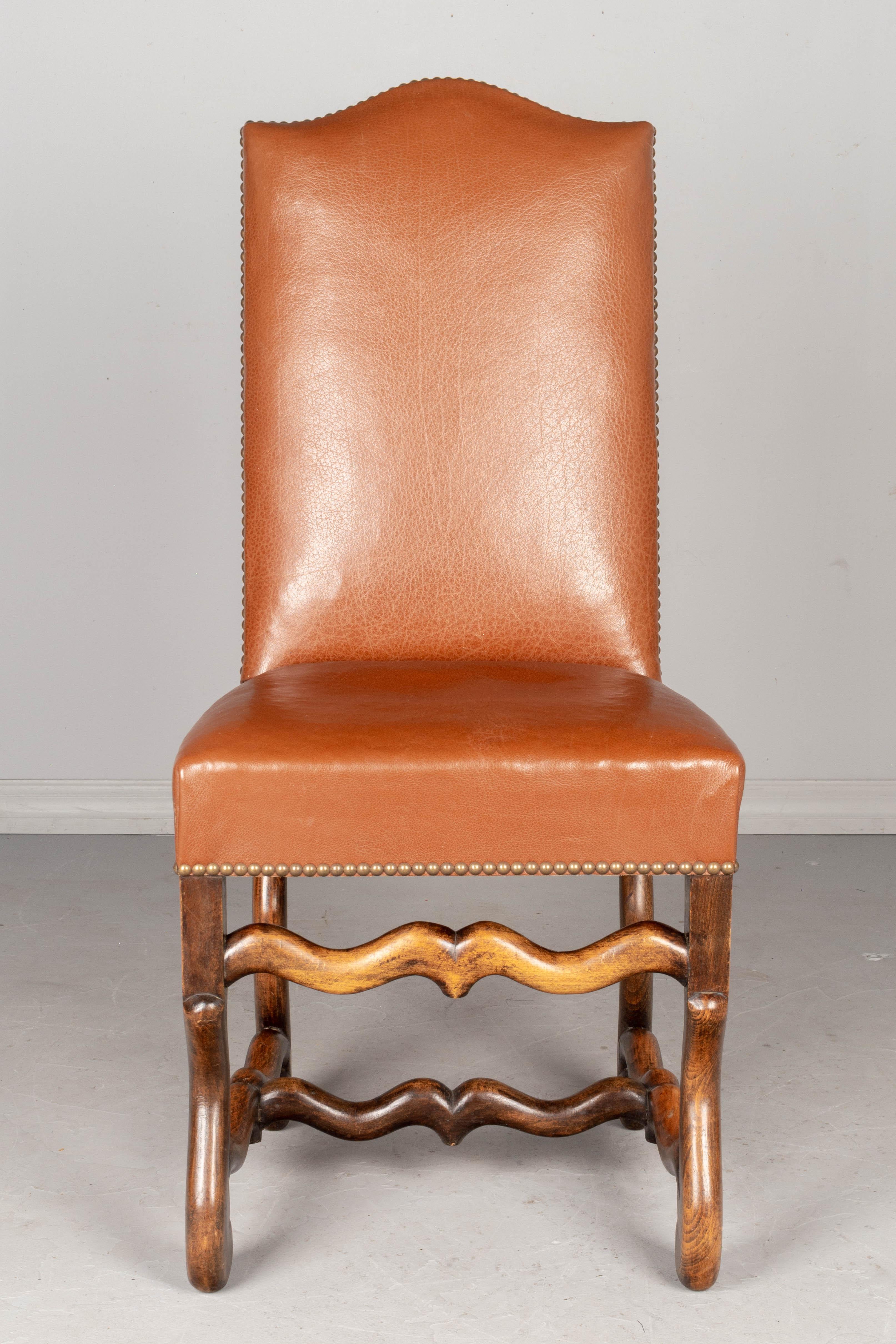 Chaises de salle à manger françaises Os de Mouton de style Louis XIII, lot de 8 2