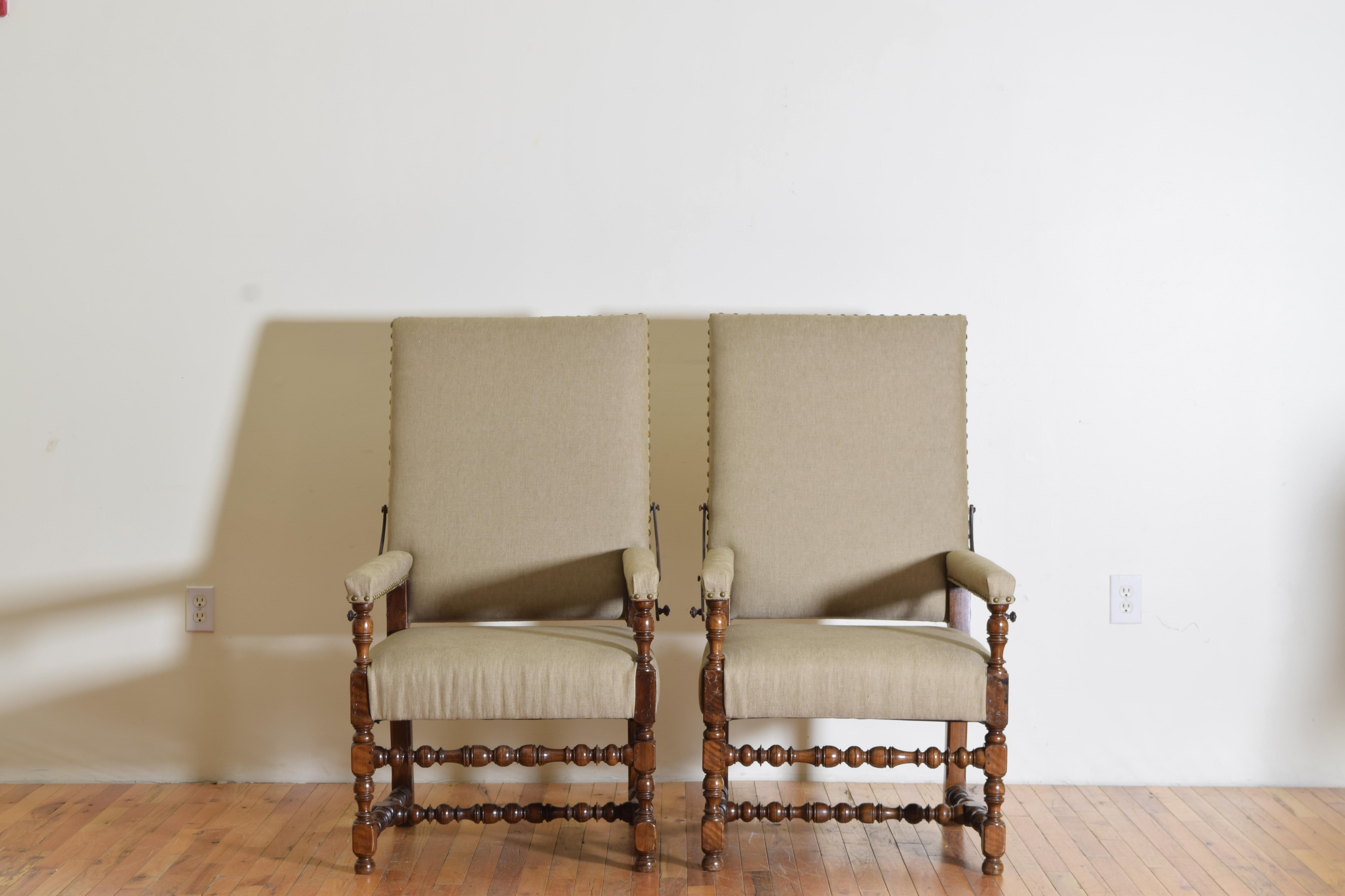 Louis XIV French Louis XIII Style Pair of Walnut Ratchet Chairs, 19th Century