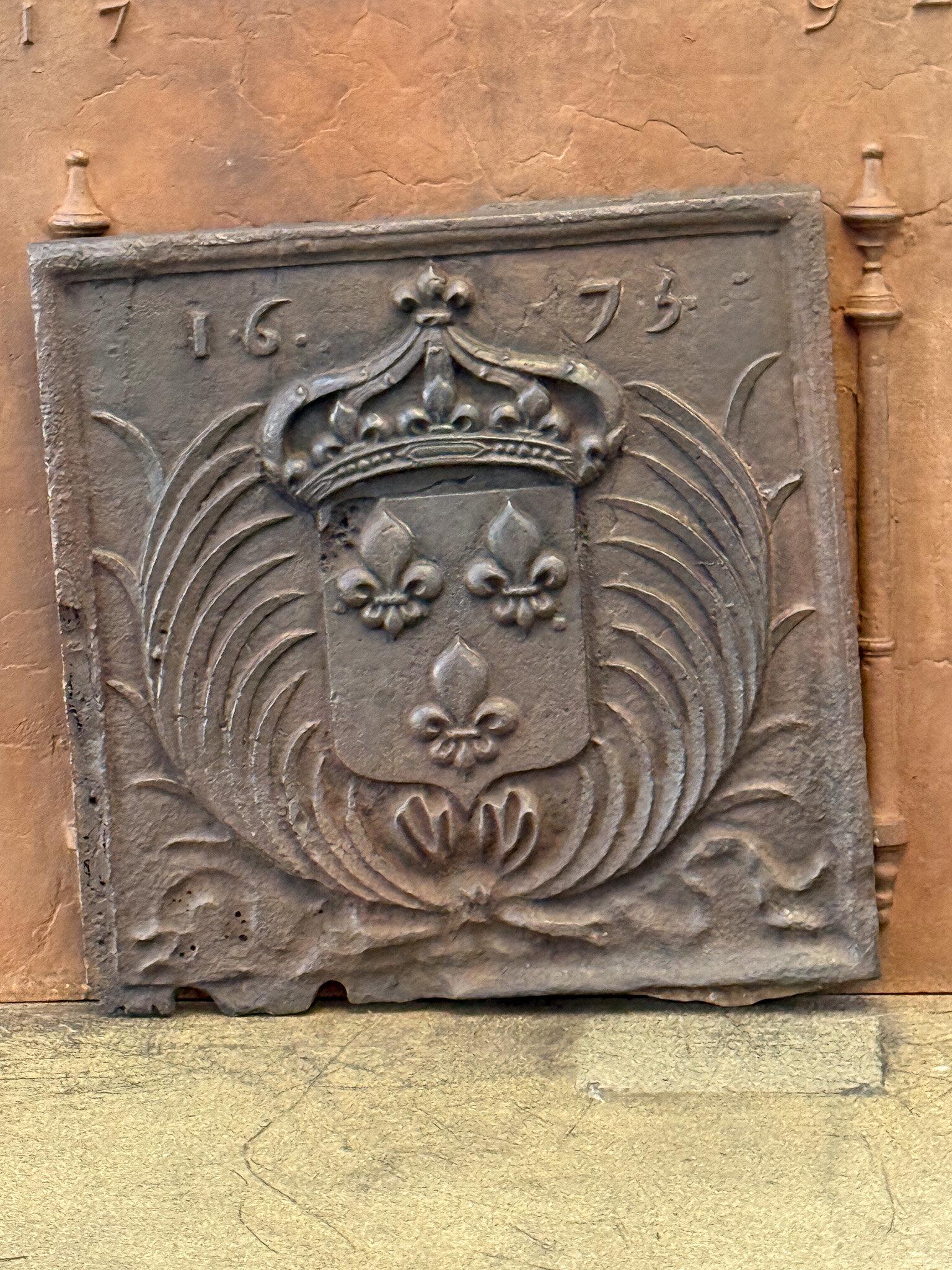 Francese Parafuoco francese Luigi XIV 'Arms of France', XVII secolo in vendita