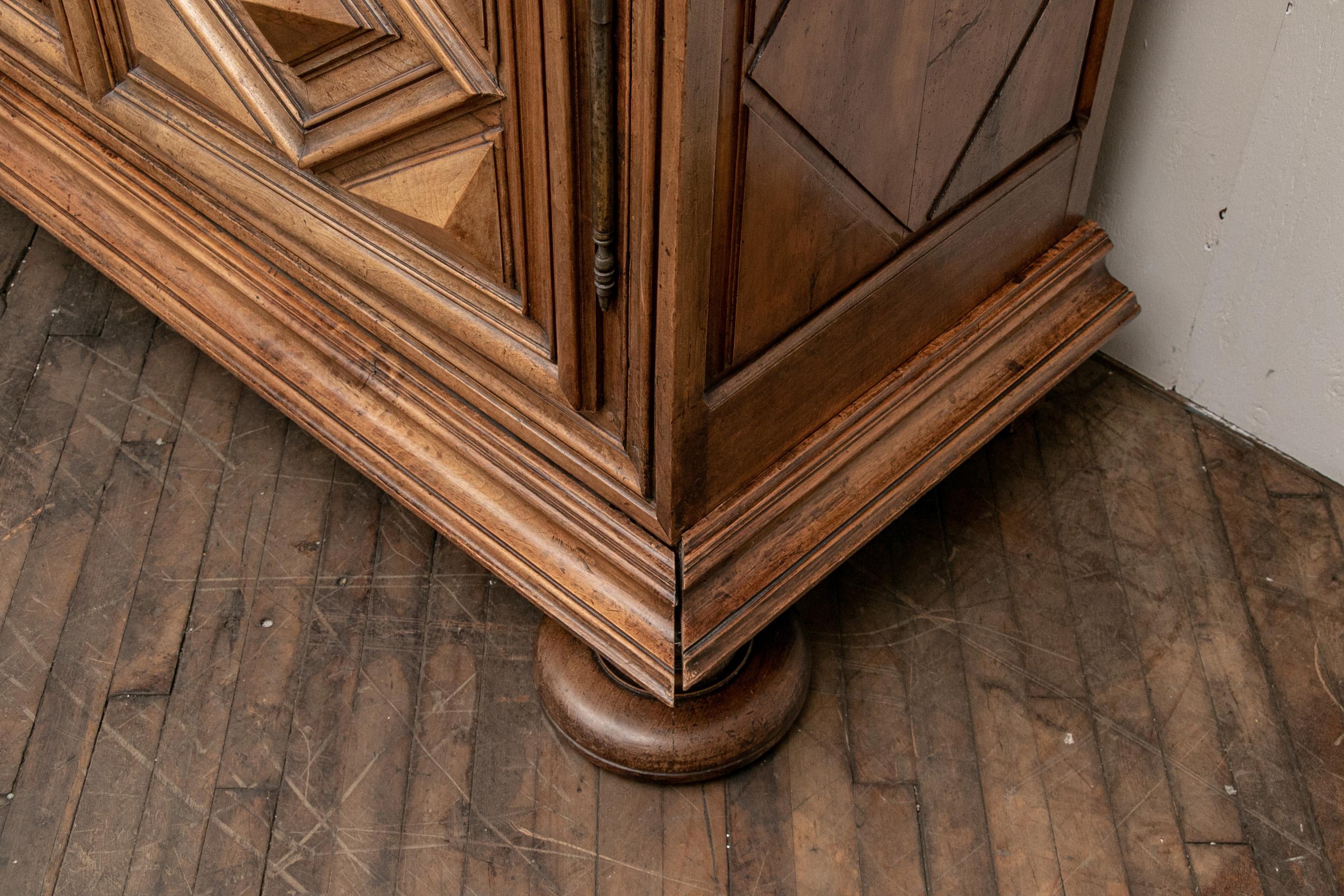 French Louis XIV  Era Carved Walnut Cabinet from Burgundy, France 10