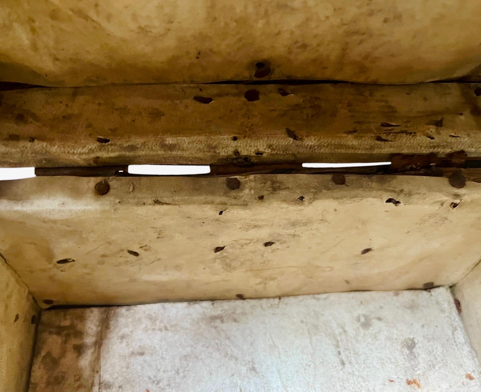 Scatola francese Luigi XIV - Legno rivestito in pelle - Francia - 17°-18° secolo in vendita 4