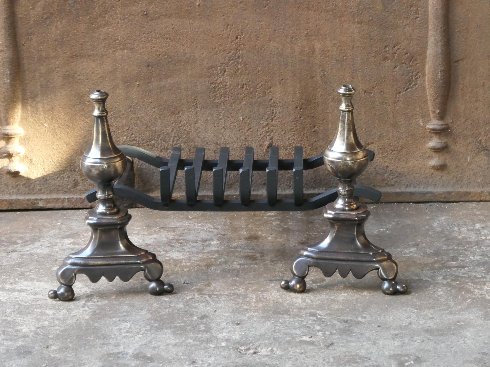 French Louis XIV Period Fireplace Andirons or Fire Grate, 17th Century In Good Condition For Sale In Amerongen, NL