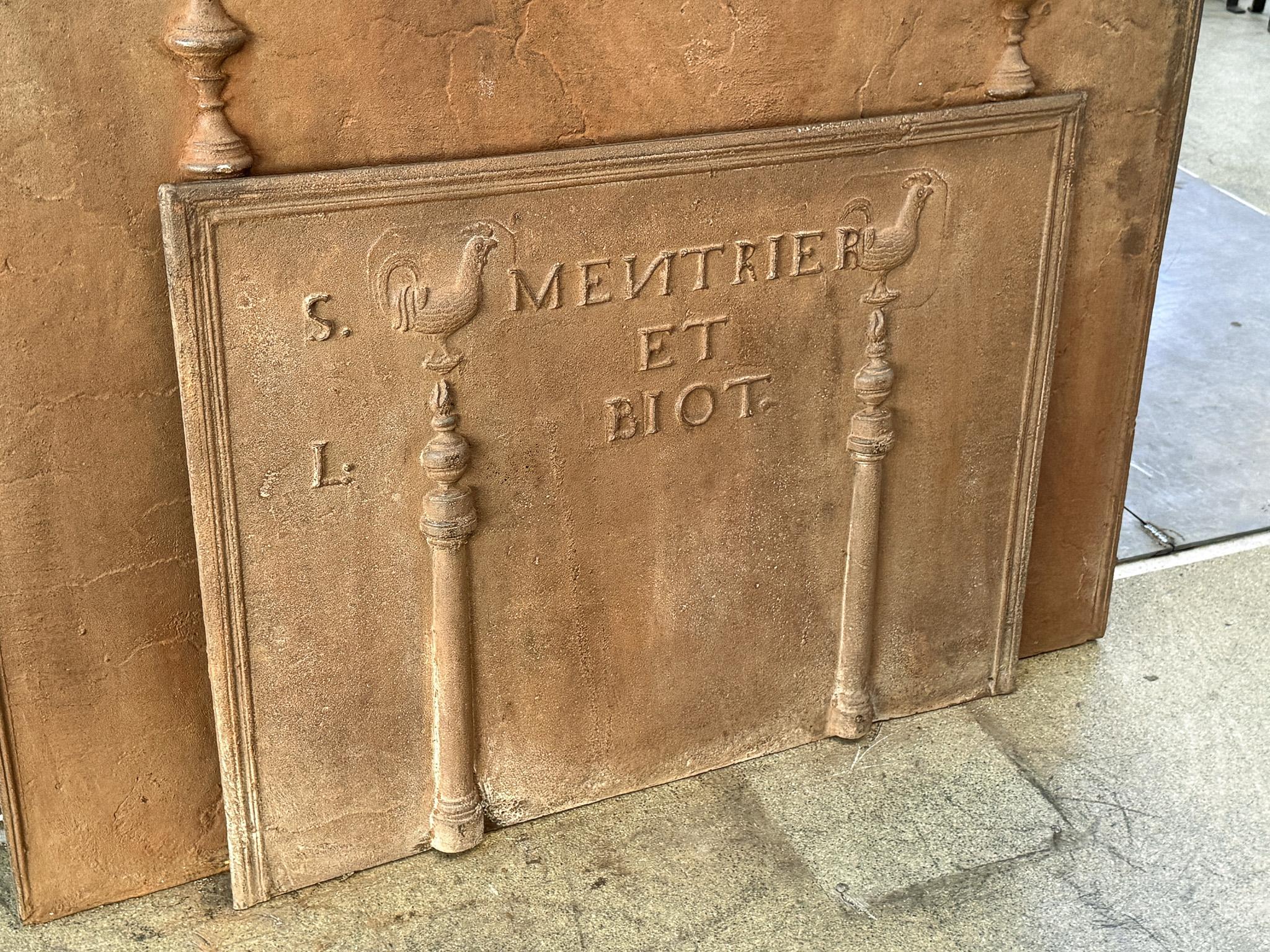 French Louis XIV Period 'Pillars of Hercules' Fireback / Backsplash, 18th C. For Sale 2