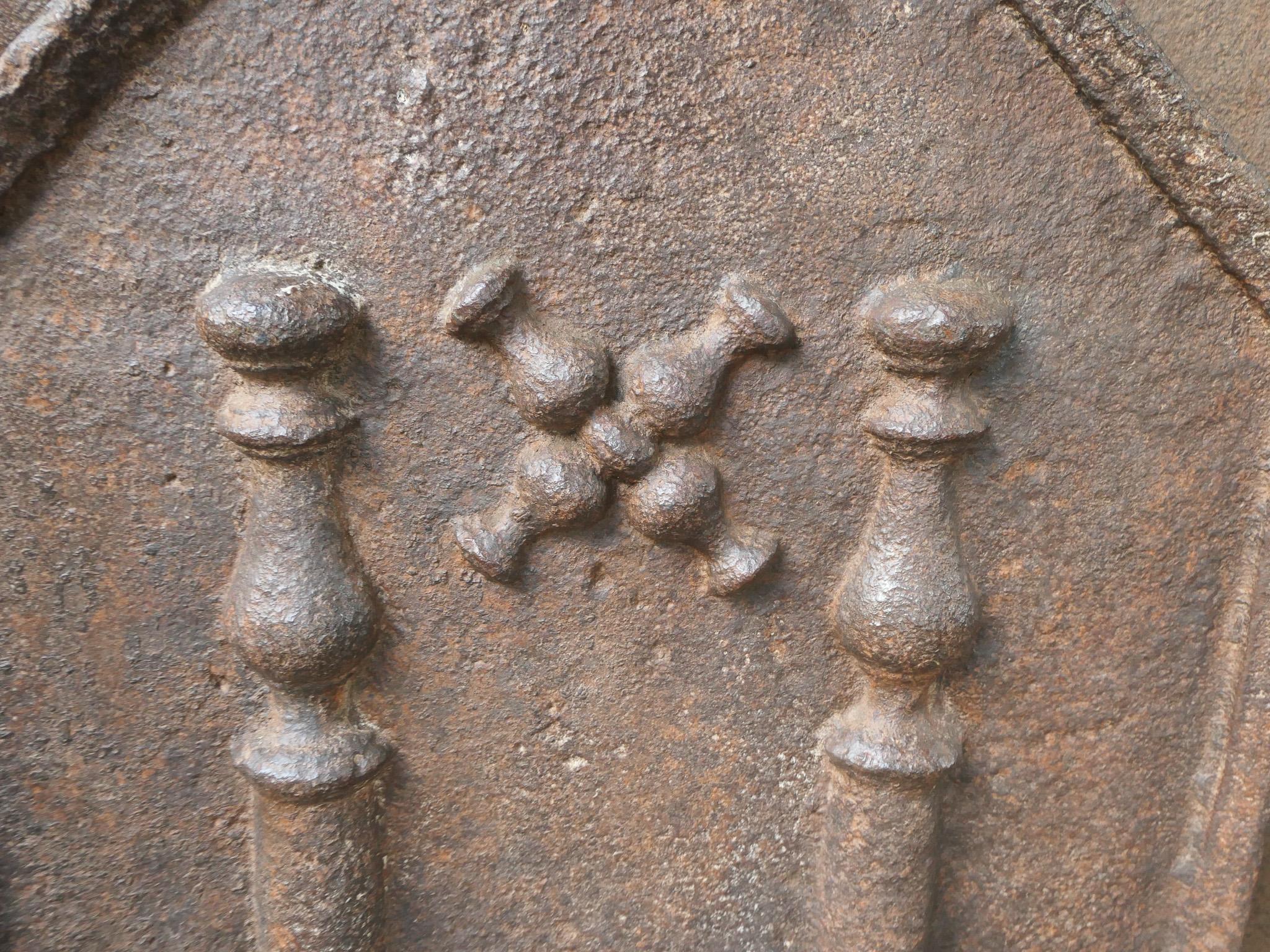 French Louis XIV 'Pillars with Saint Andrew's Cross' Fireback / Backsplash For Sale 3