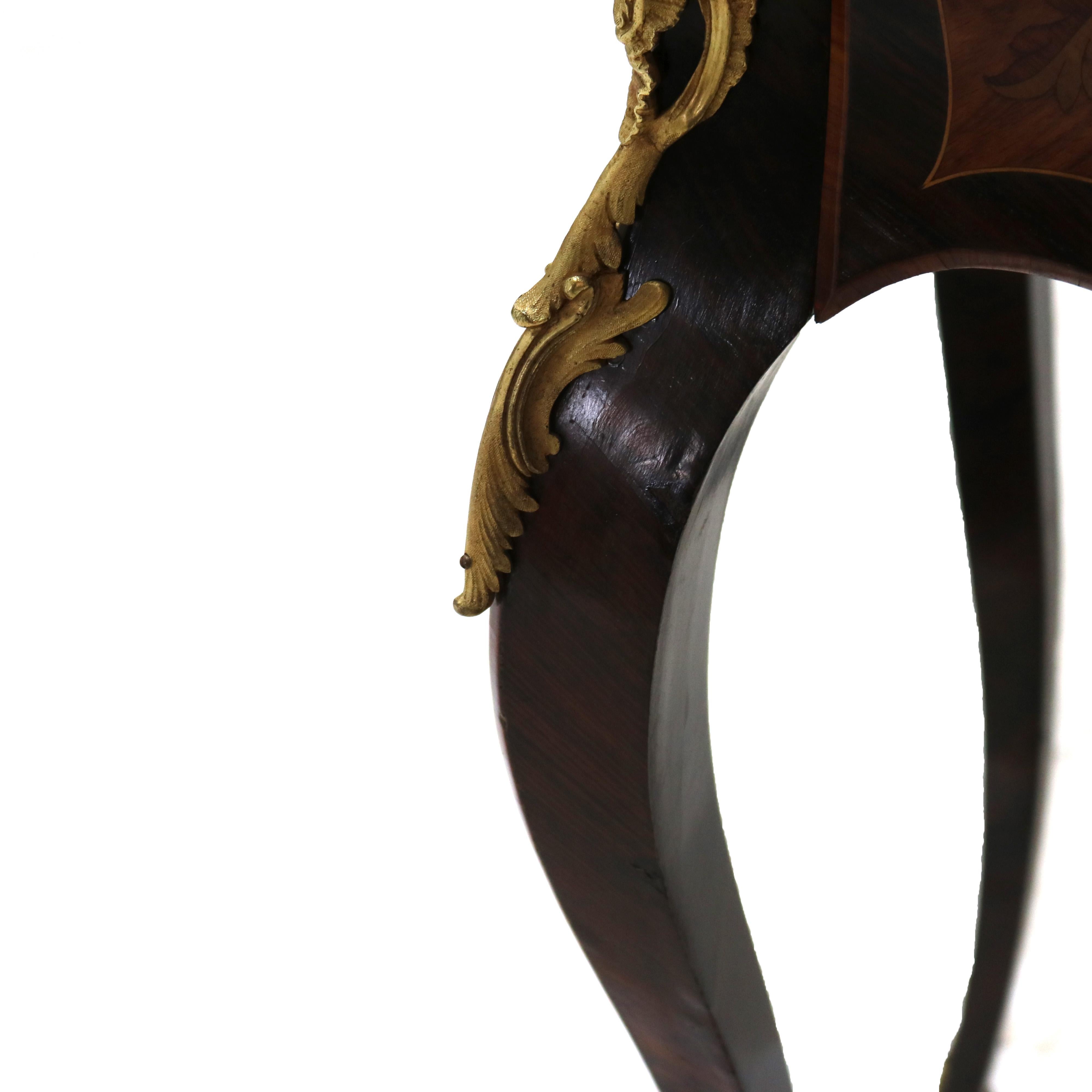Französischer Louis XIV Palisander, Königsholz & Ormolu Rouge Marmor Beistelltisch 20.Jh. im Angebot 12