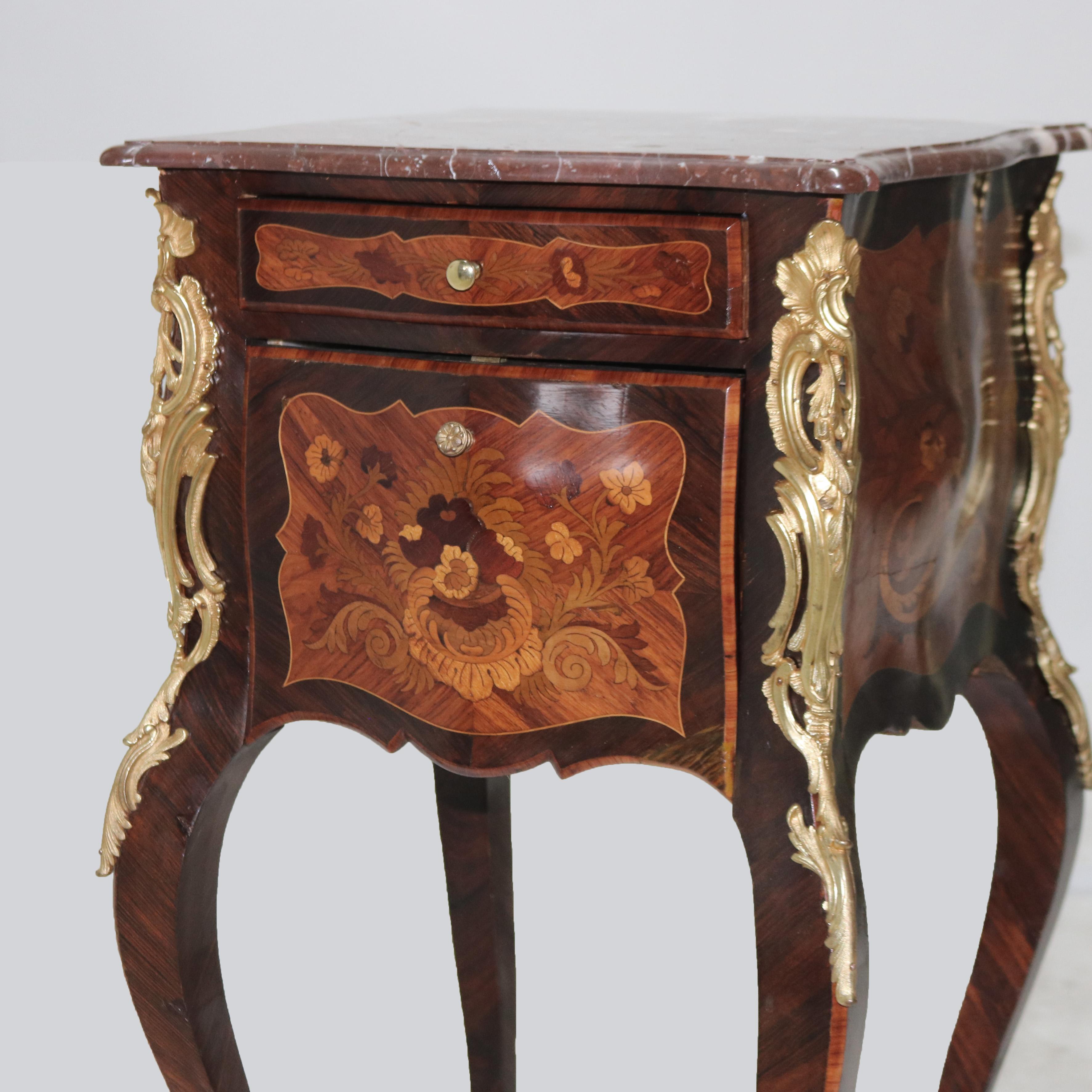 Französischer Louis XIV Palisander, Königsholz & Ormolu Rouge Marmor Beistelltisch 20.Jh. (Louis XIV.) im Angebot