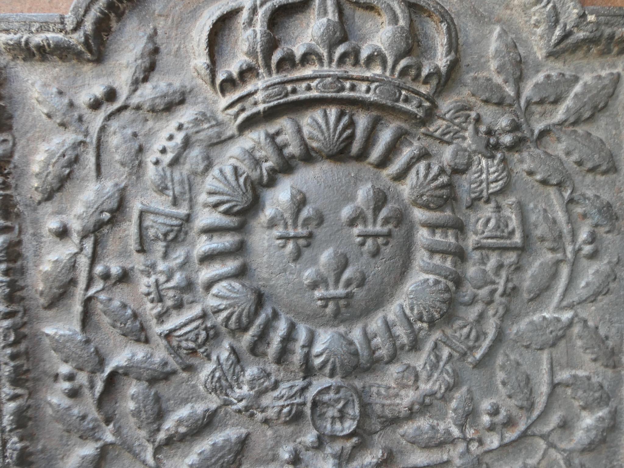 French Louis XIV Style 'Arms of France' Fireback / Backsplash For Sale 3