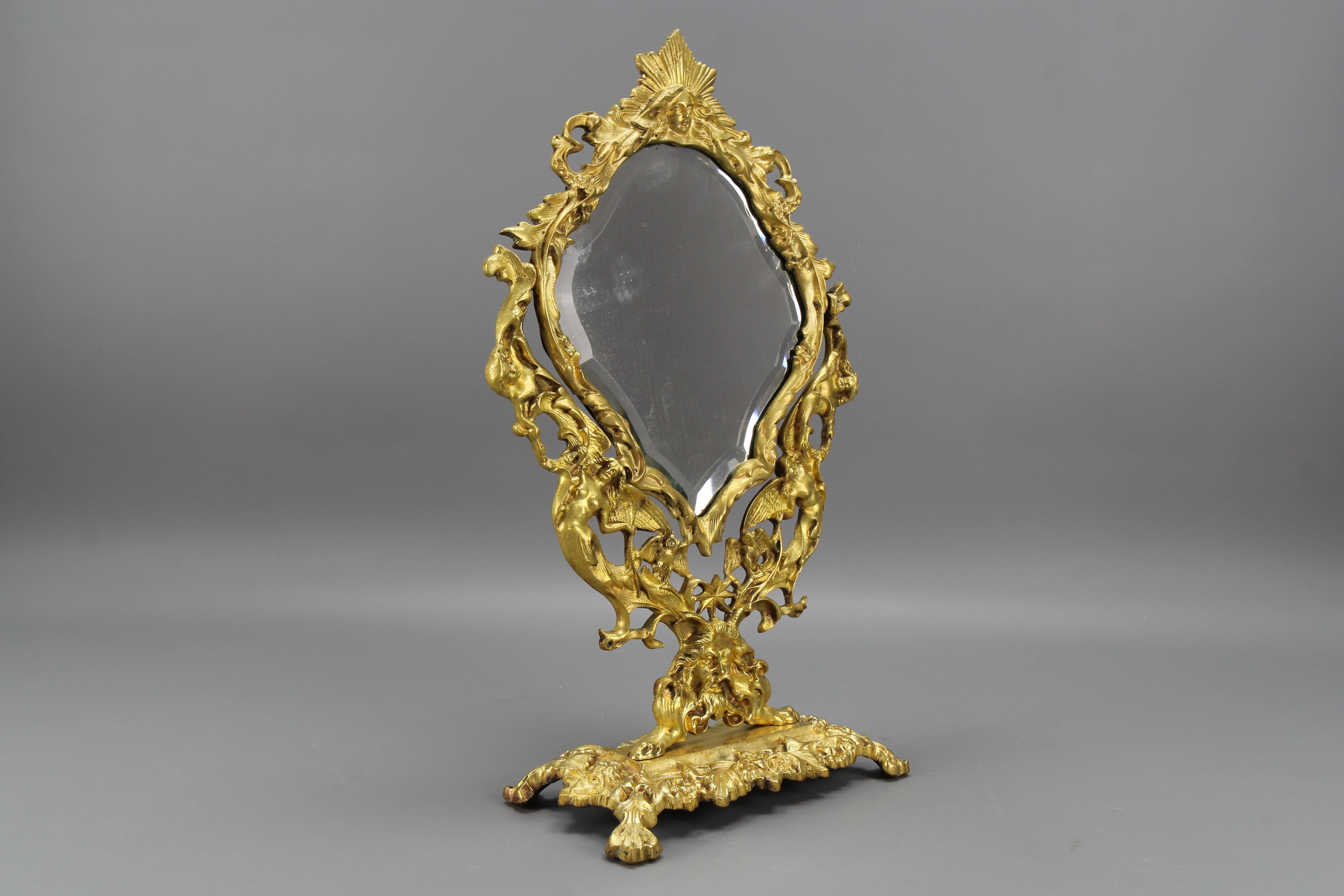 French Louis XIV Style Bronze and Brass Faceted Desktop Mirror  For Sale 3