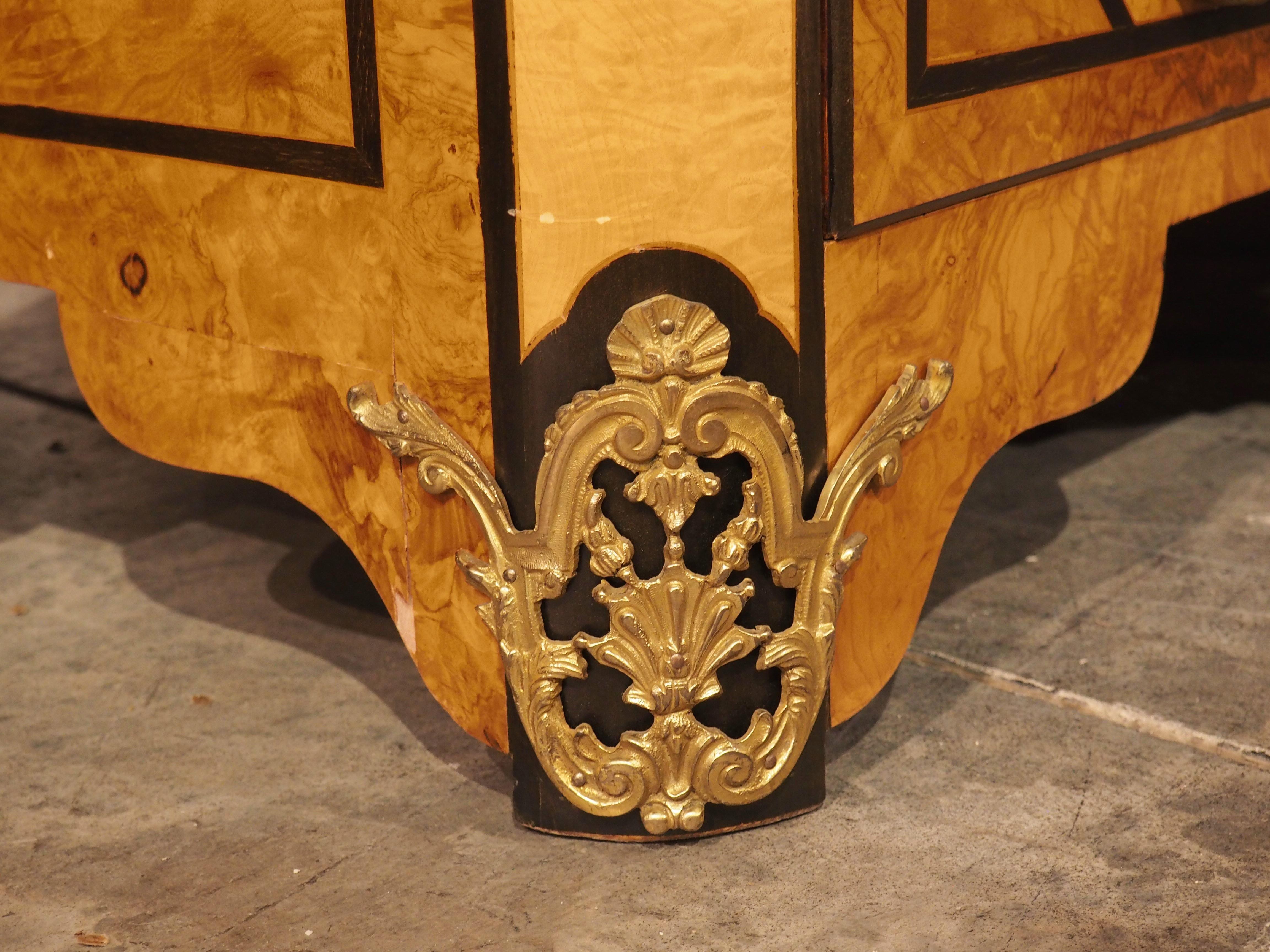 French Louis XIV Style Burlwood Commode with Gilt Bronze Mounts, 20th Century For Sale 10