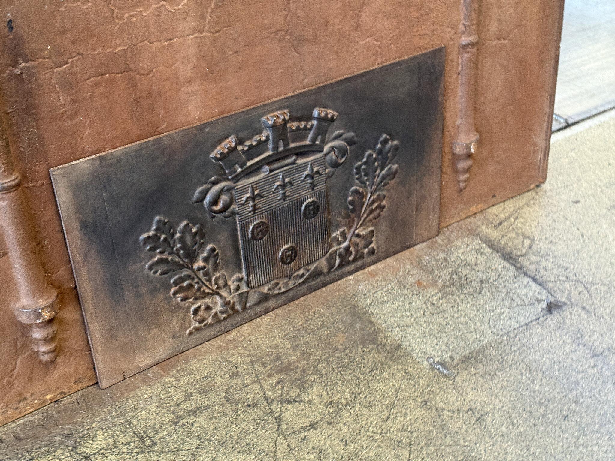 Cast French Louis XIV Style 'Coat of Arms' Fireback / Backsplash, 20th Century For Sale