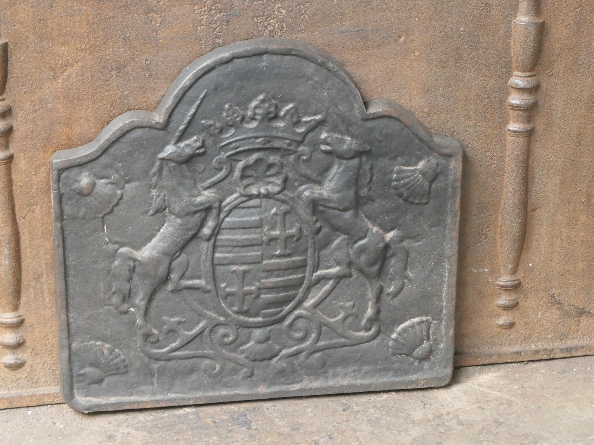 Französischer Wappenmantel im Louis XIV.-Stil, Kaminschirm/Rückenplash, 20. Jahrhundert im Angebot 1