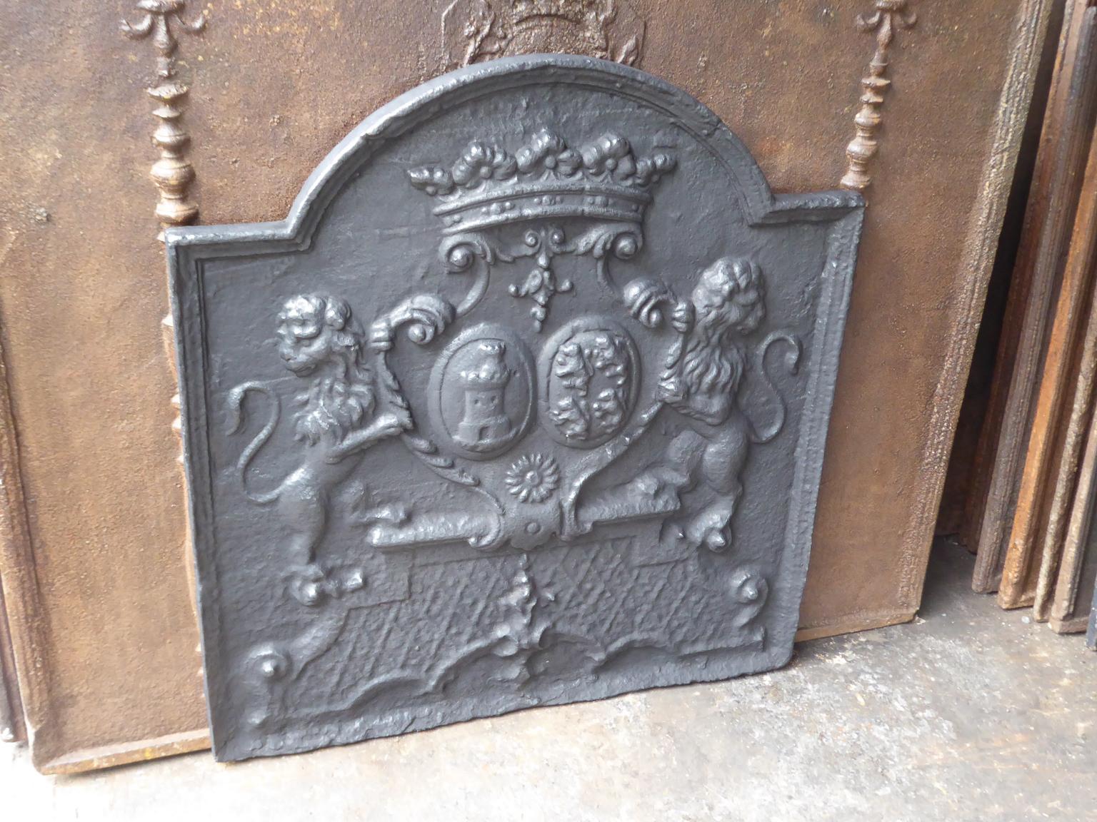 Fireback with Coat of Arms of the Des Salles - Beauvau Alliance, 18th Century In Good Condition In Amerongen, NL