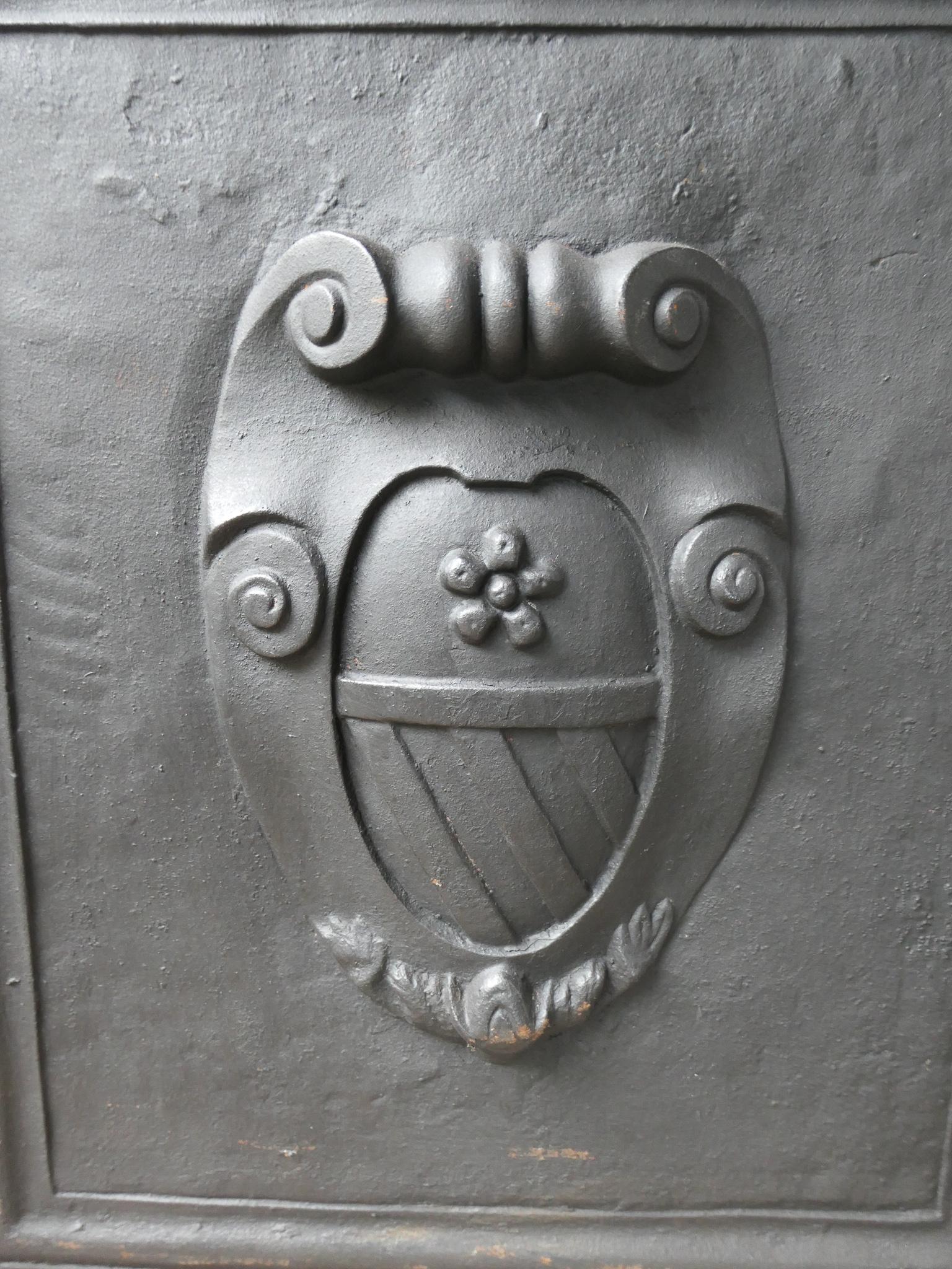 French Louis XIV Style 'Coat of Arms' Fireback / Backsplash For Sale 1