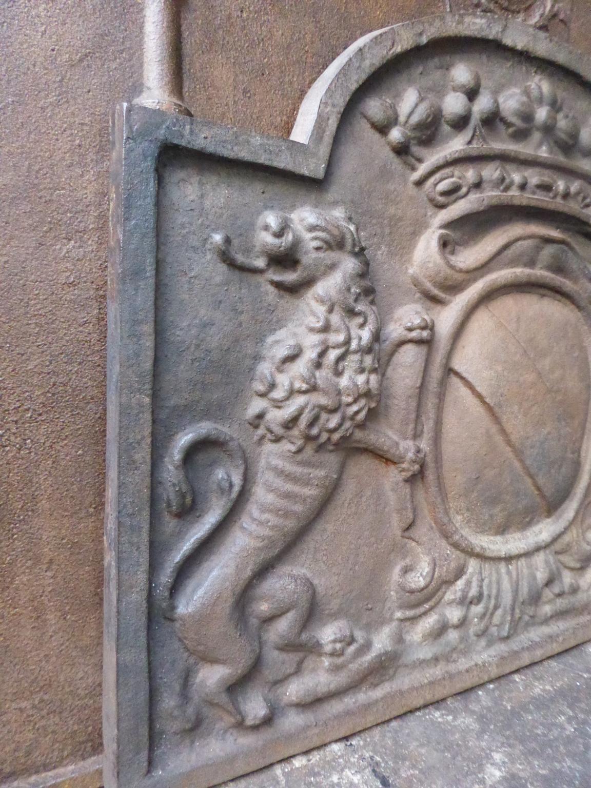 French Louis XIV Style 'Coat of Arms' Fireback 2