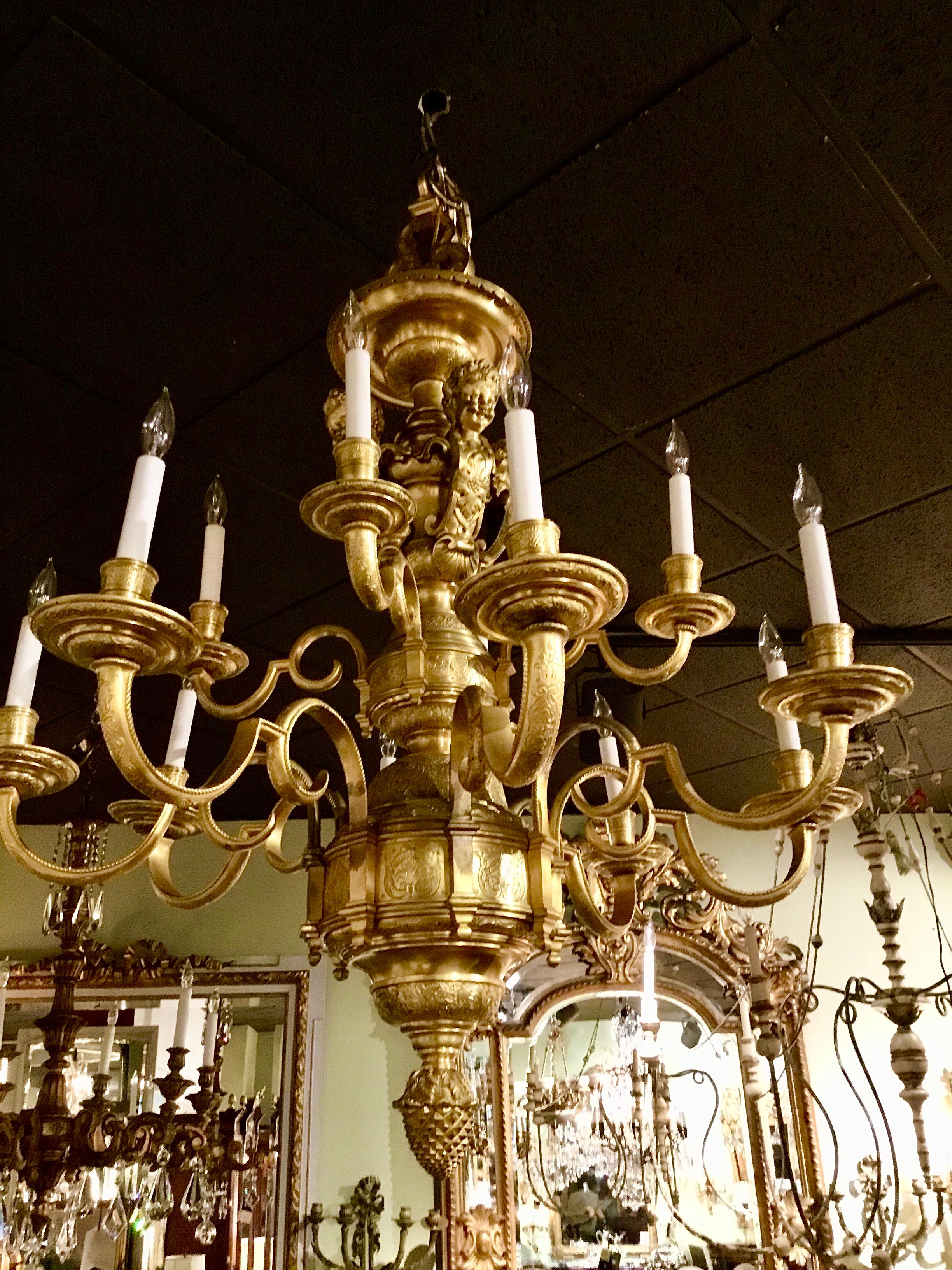 20th Century French Louis XIV-Style Gilt Bronze Chandelier with 12-Light