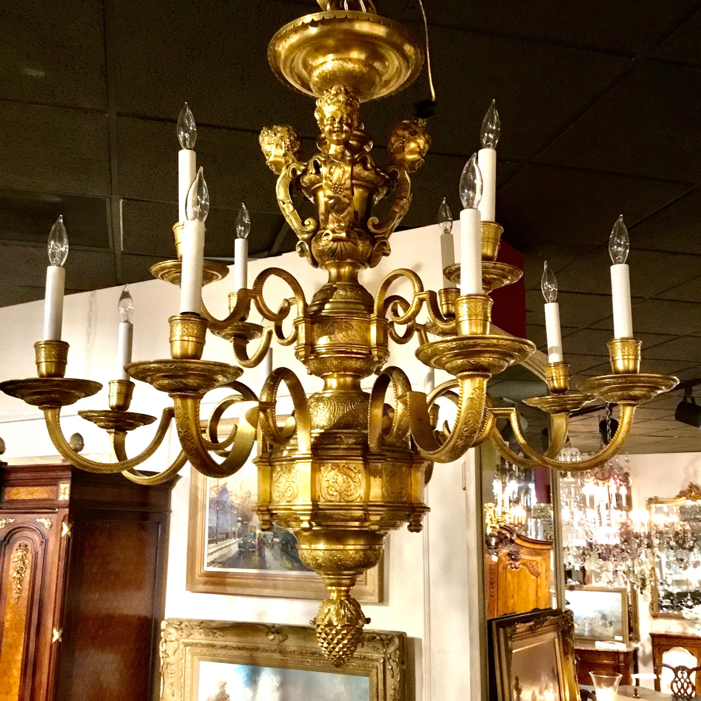 French Louis XIV-Style Gilt Bronze Chandelier with 12-Light 3