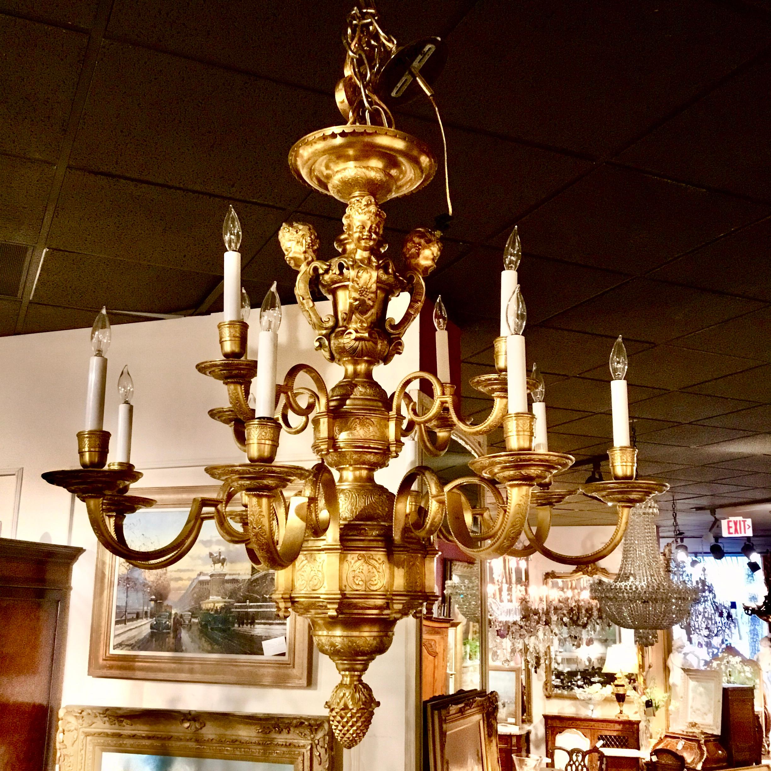 French Louis XIV-Style Gilt Bronze Chandelier with 12-Light 4