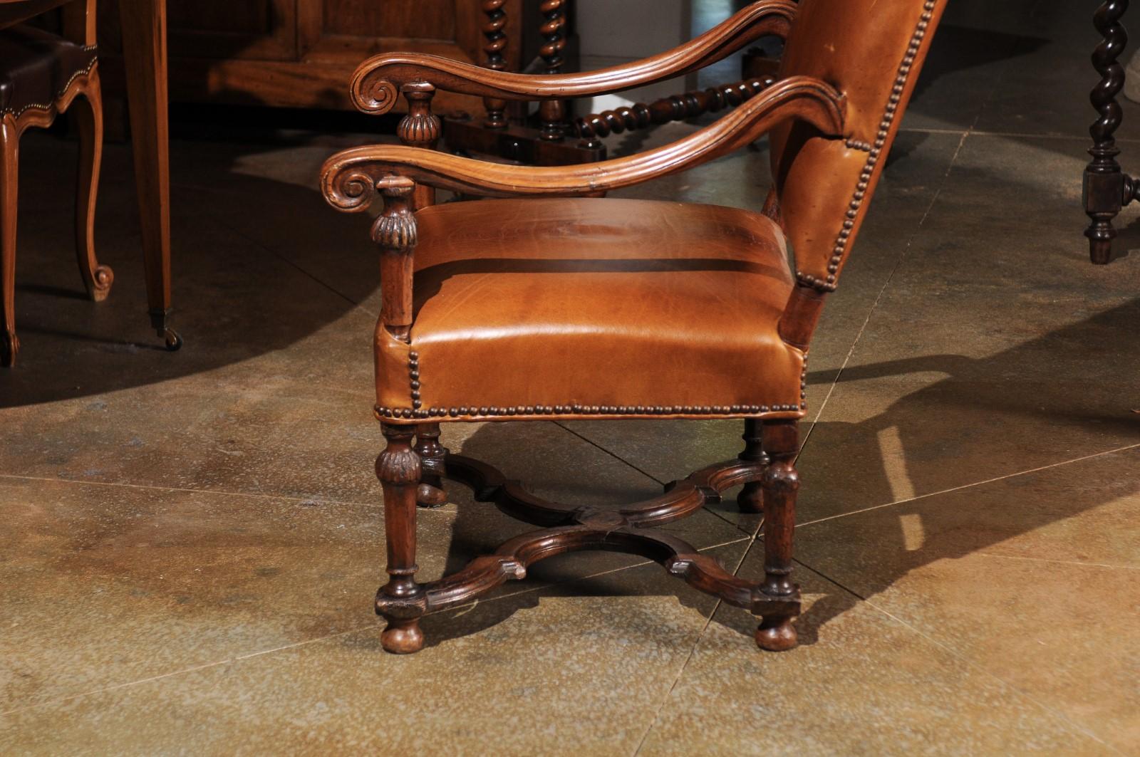 French Louis XIV Style Late 19th Century Beech Fauteuil with Leather Upholstery 1