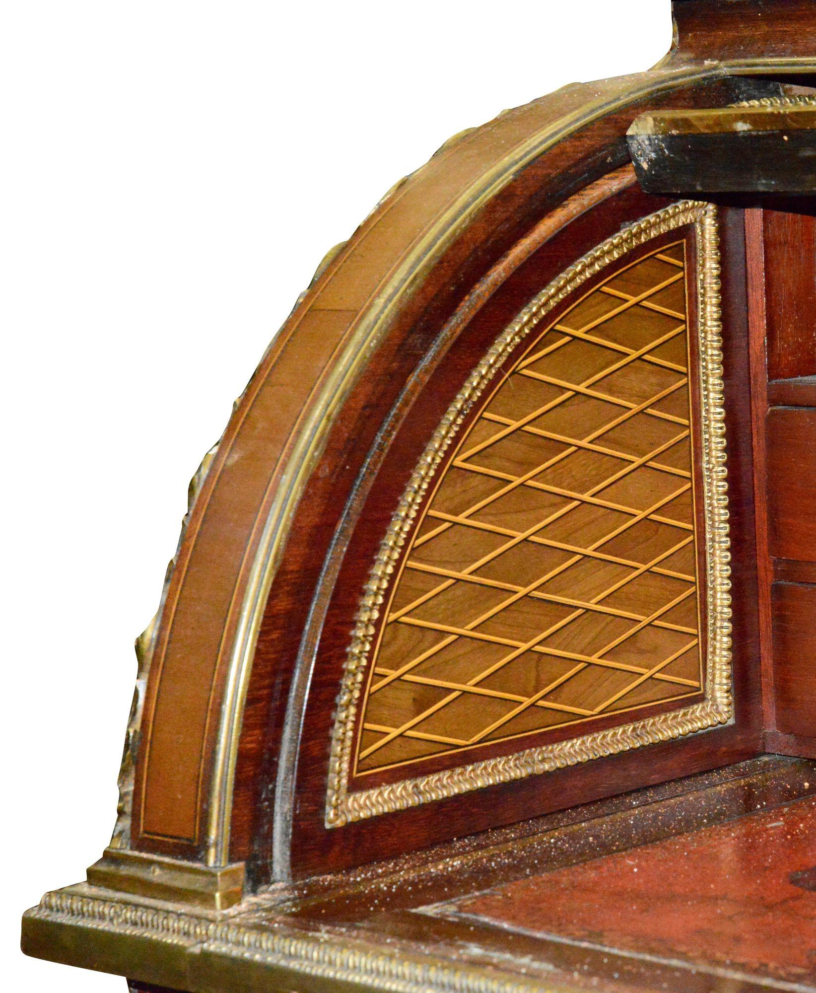 Scrittoio francese intarsiato in stile Luigi XIV alla maniera di A Link in vendita 2